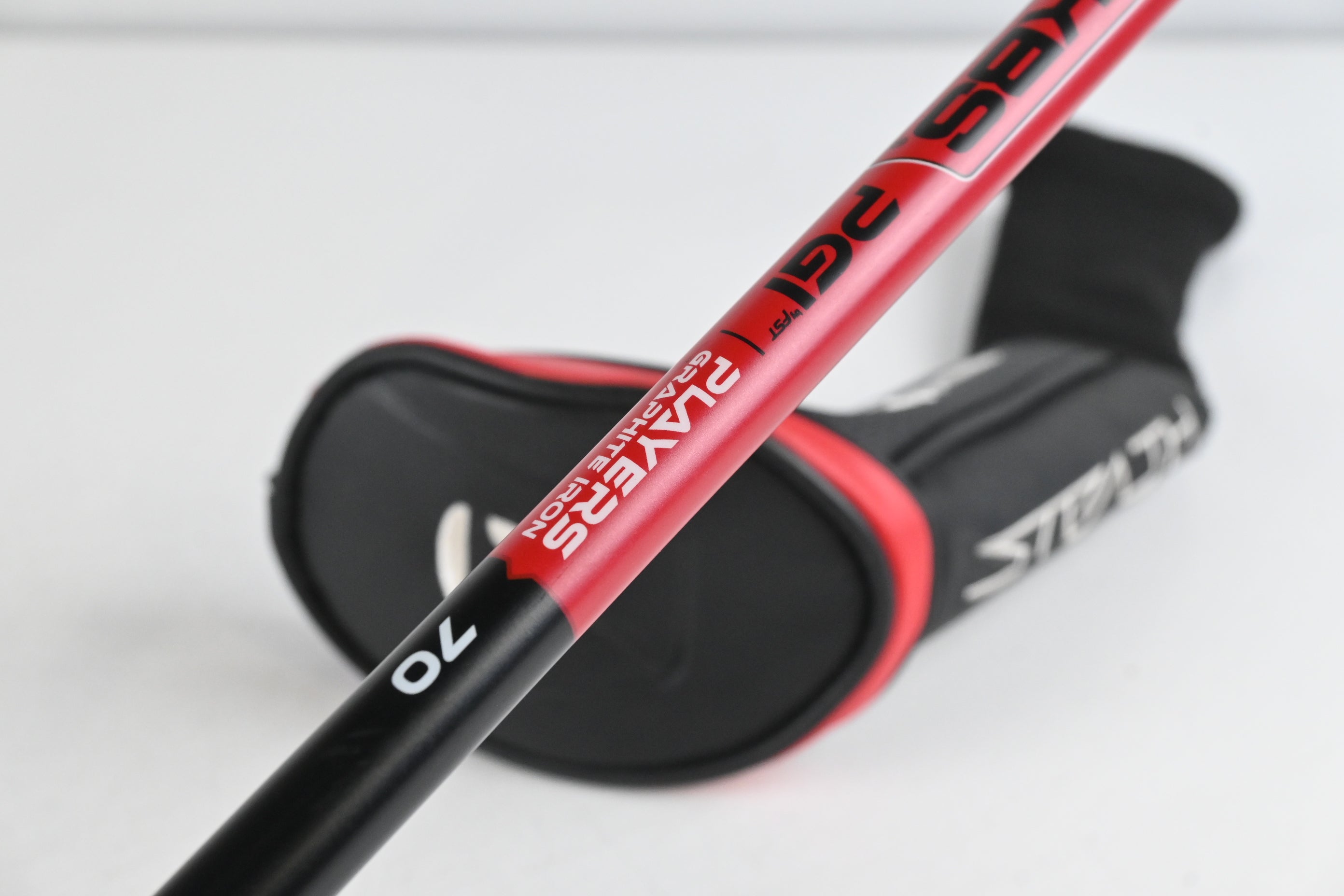 Taylormade Stealth #3 Hybrid / 19 Degree / Regular Flex KBS PGI 70 Shaft