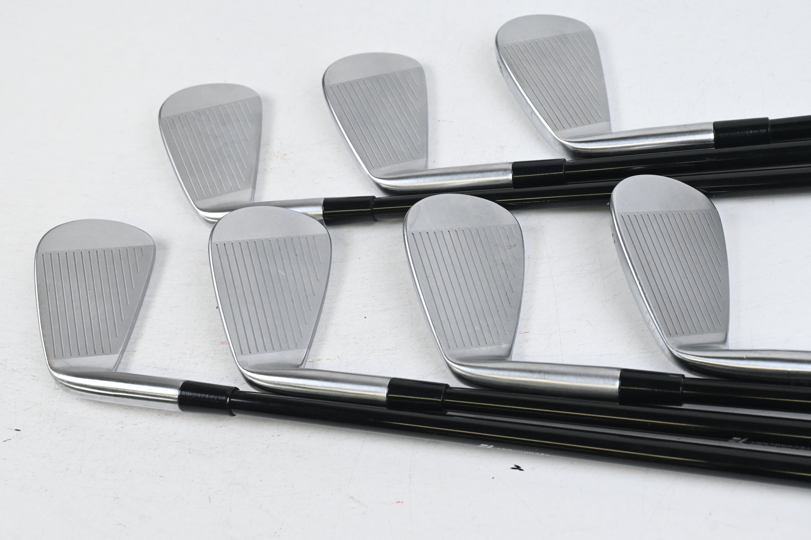 Taylormade P.7CB Irons / 4-PW / Stiff Flex MMT Black 105 Shafts
