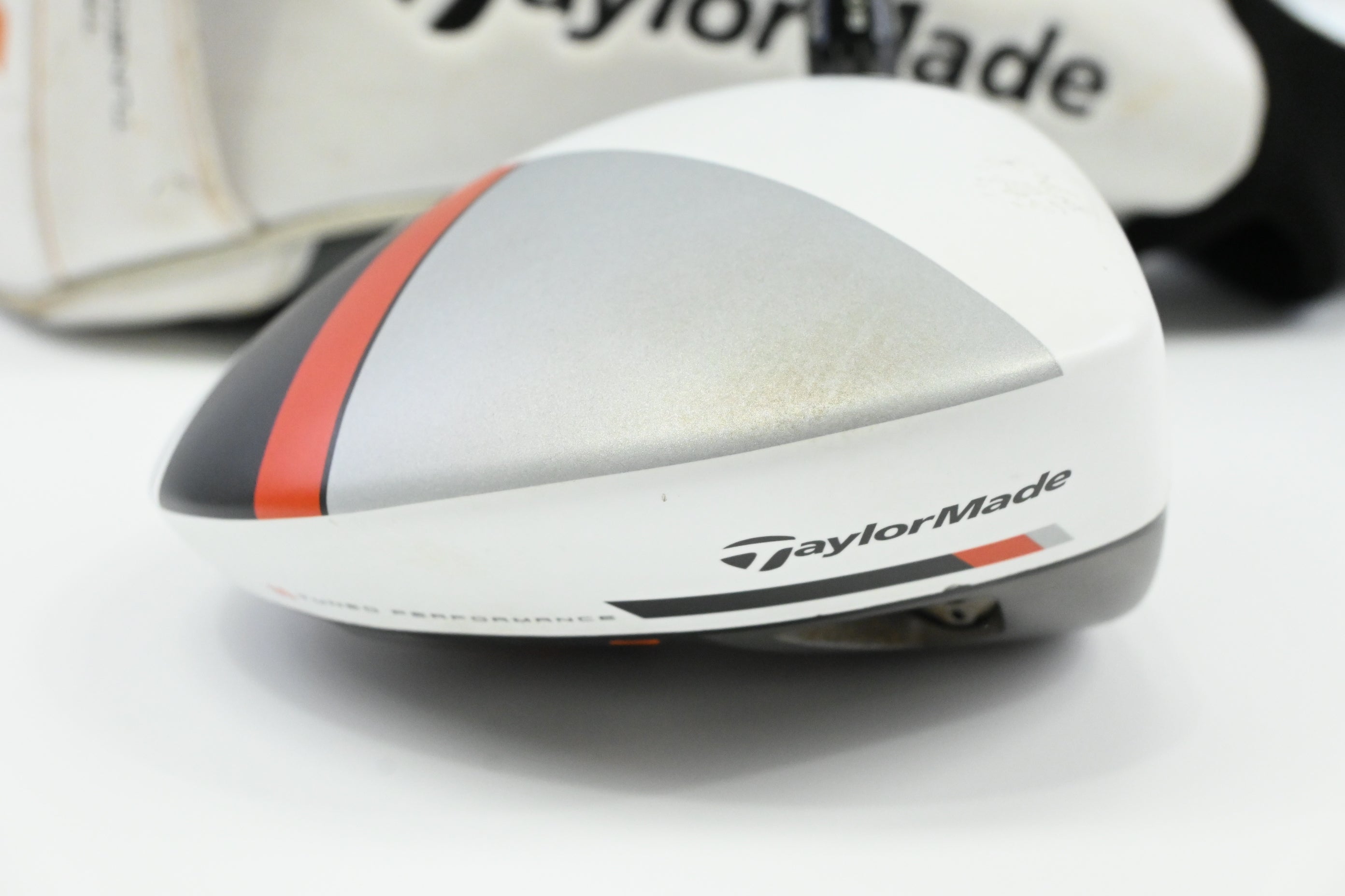 Taylormade R1 Driver / 8-12 Degree / Regular Flex Aldila RIP Phenom 55 Shaft