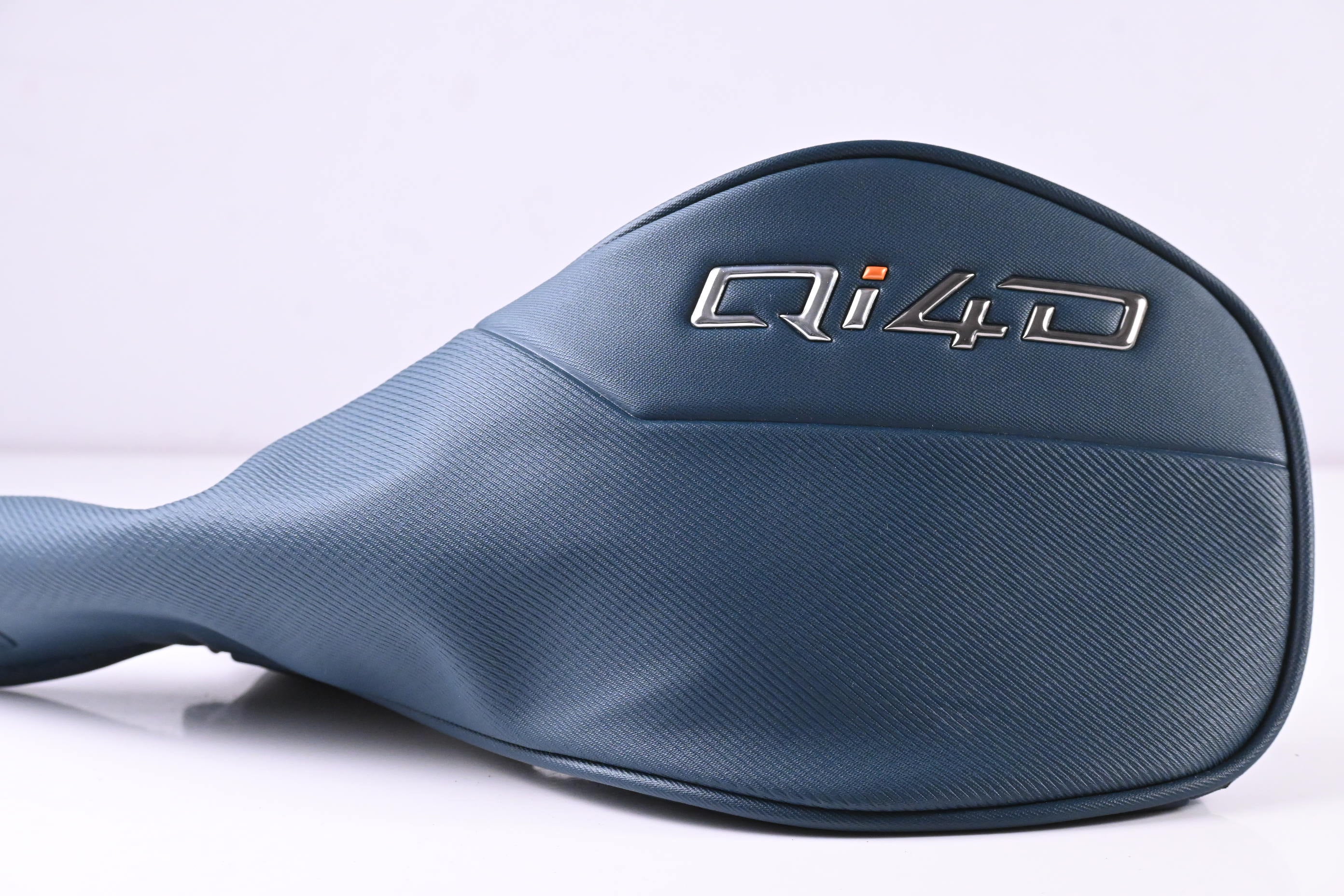 Taylormade Qi4D Max Driver / 12 Degree / Regular Flex Reax Blue 50 Shaft