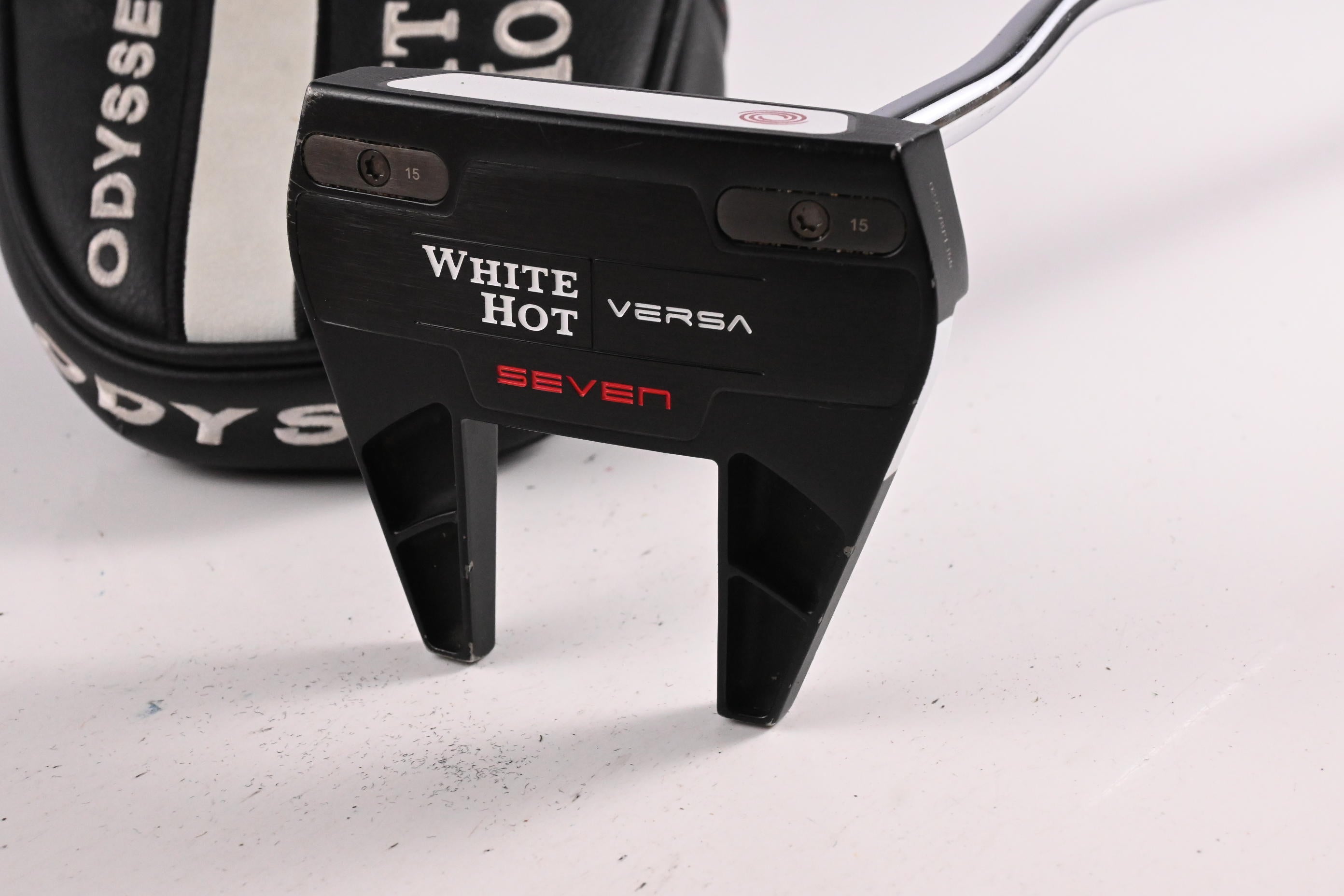 Odyssey White Hot Versa Seven Putter / 33 Inch