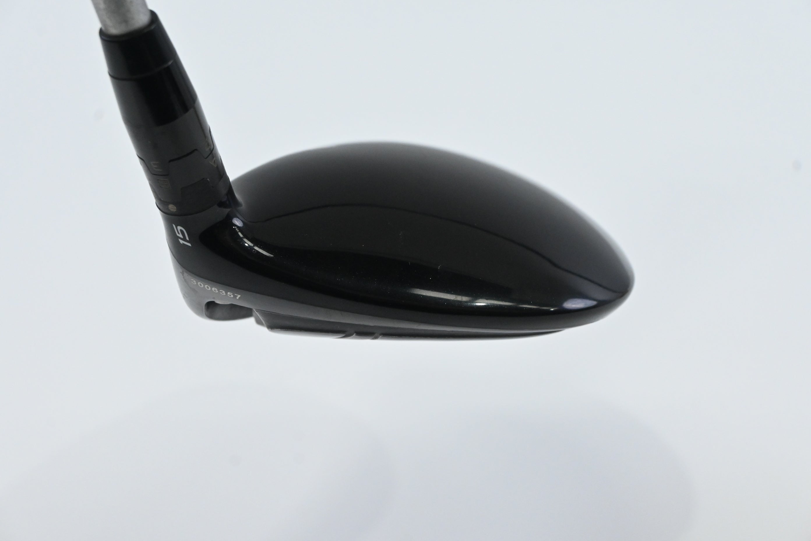 Titleist 915 F #3 Wood / 15 Degree / Regular Flex Diamana S+ 70 Shaft