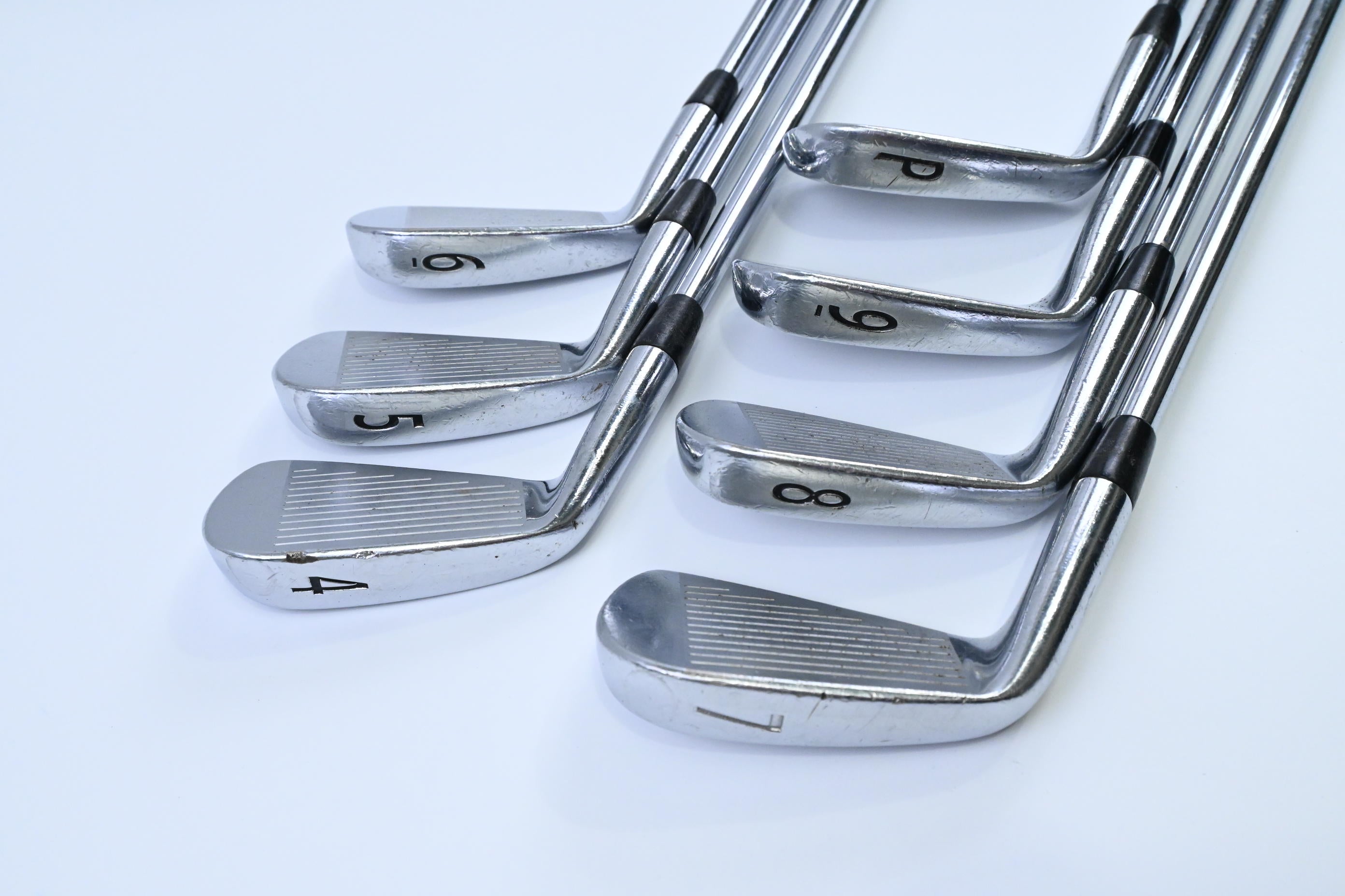 Titleist ZB Forged Irons / 4-PW / Stiff Flex Dynamic Gold S300 Shafts