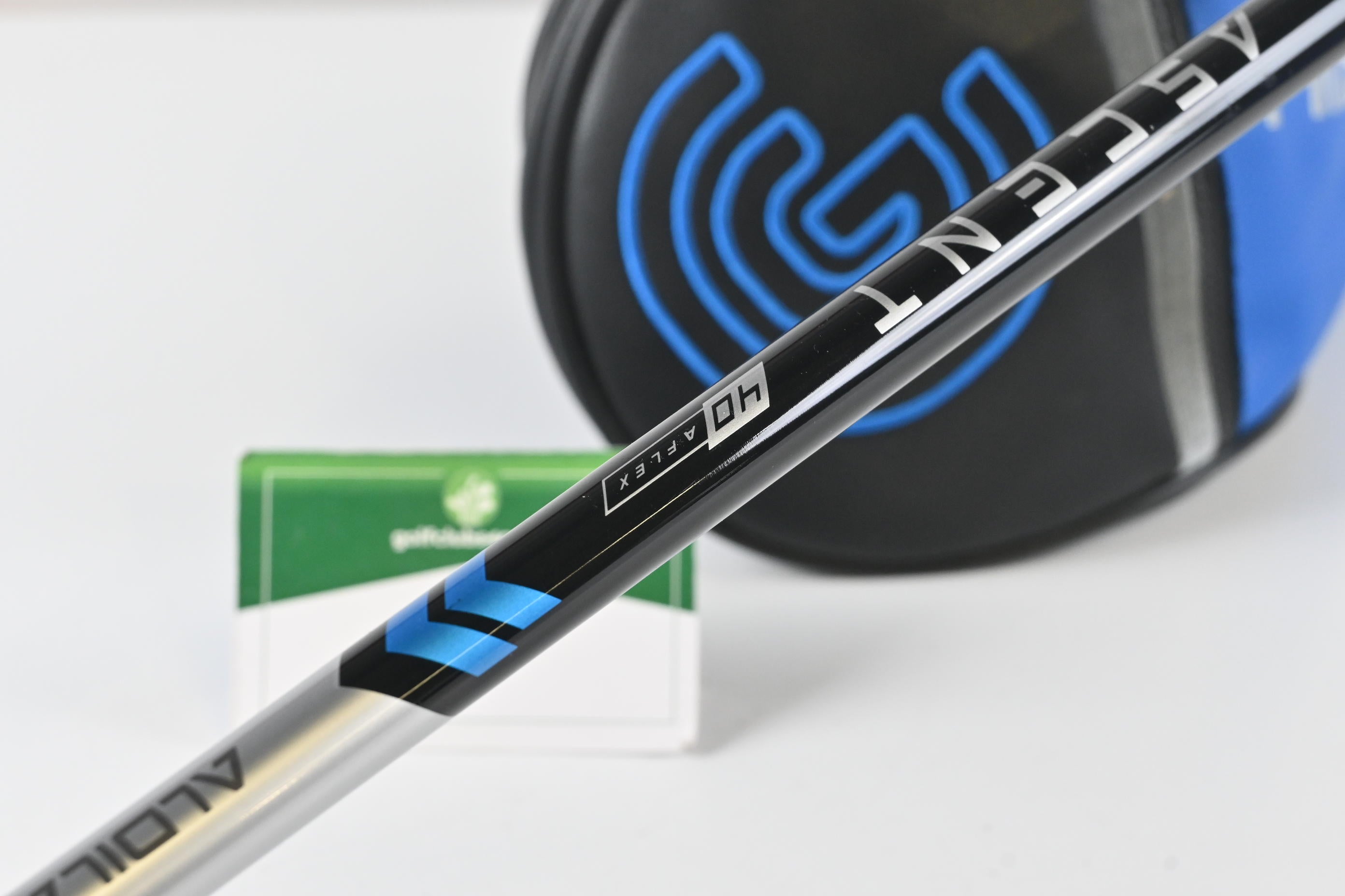 Cleveland HiBore XL Lite Driver / 9-12 Degree / Senior Flex Aldila Ascent 40