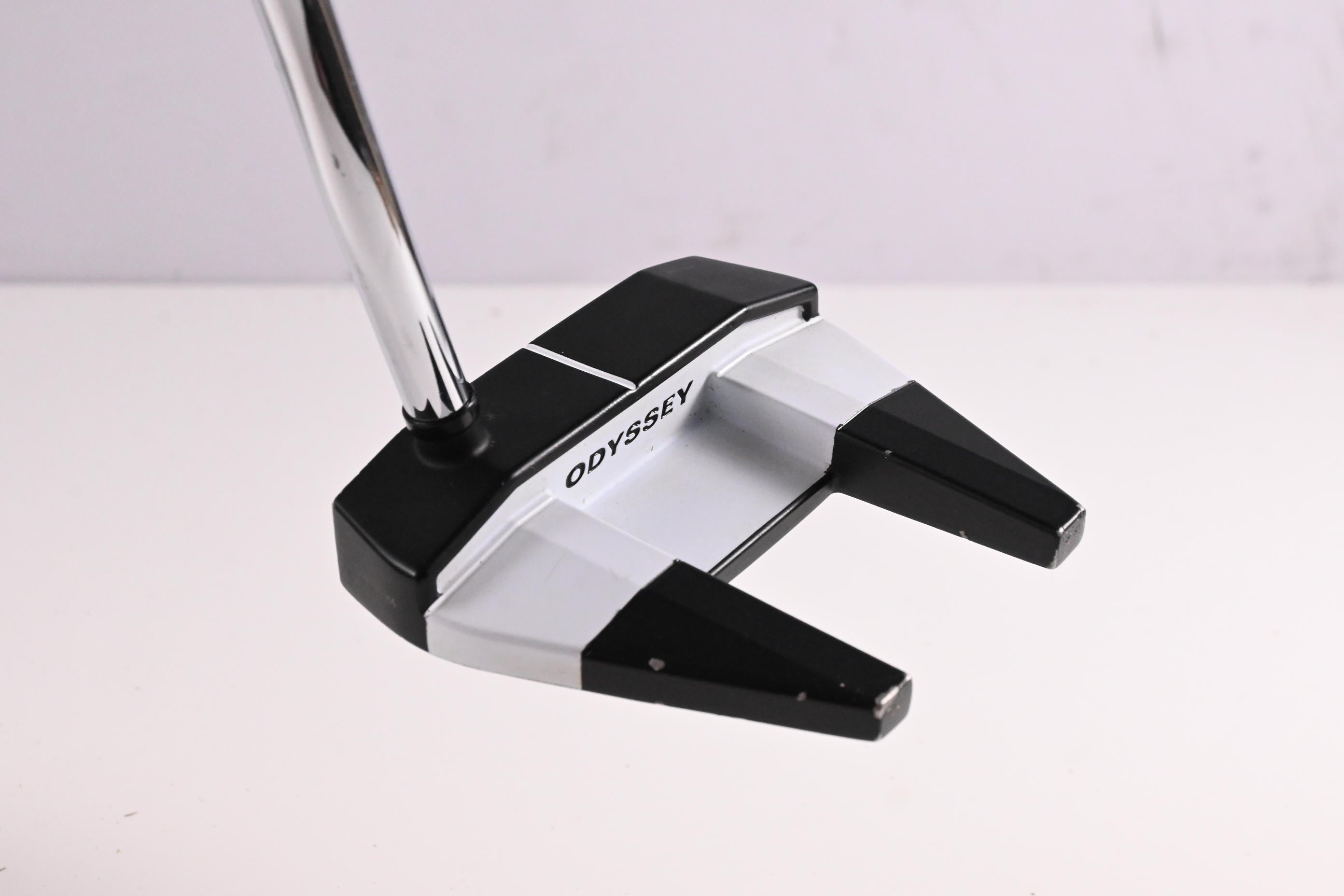 Odyssey White Hot Versa Seven Putter / 33 Inch