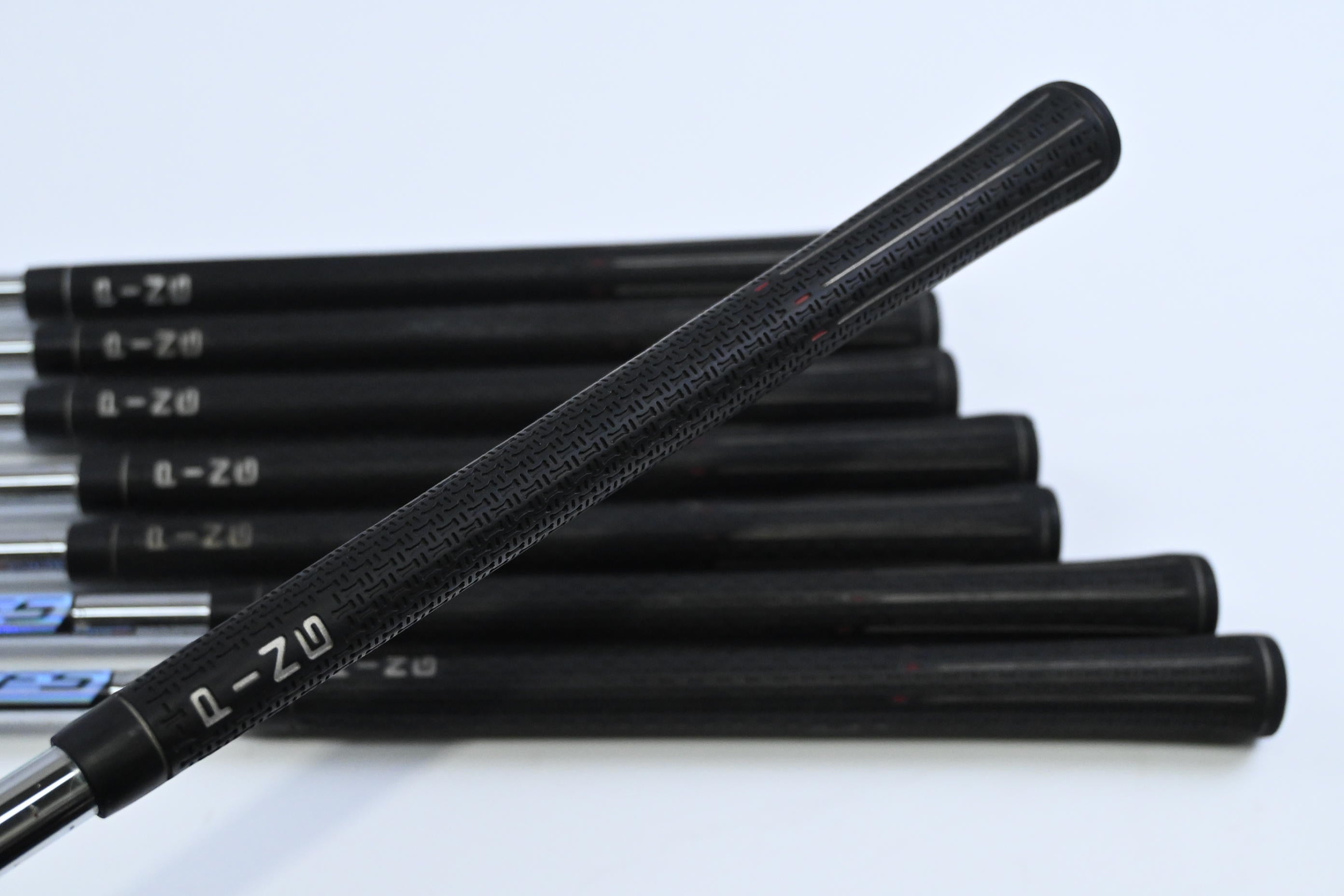 Ping G20 Irons / 4-PW+SW / Black Dot / Regular Flex Ping CFS Shafts