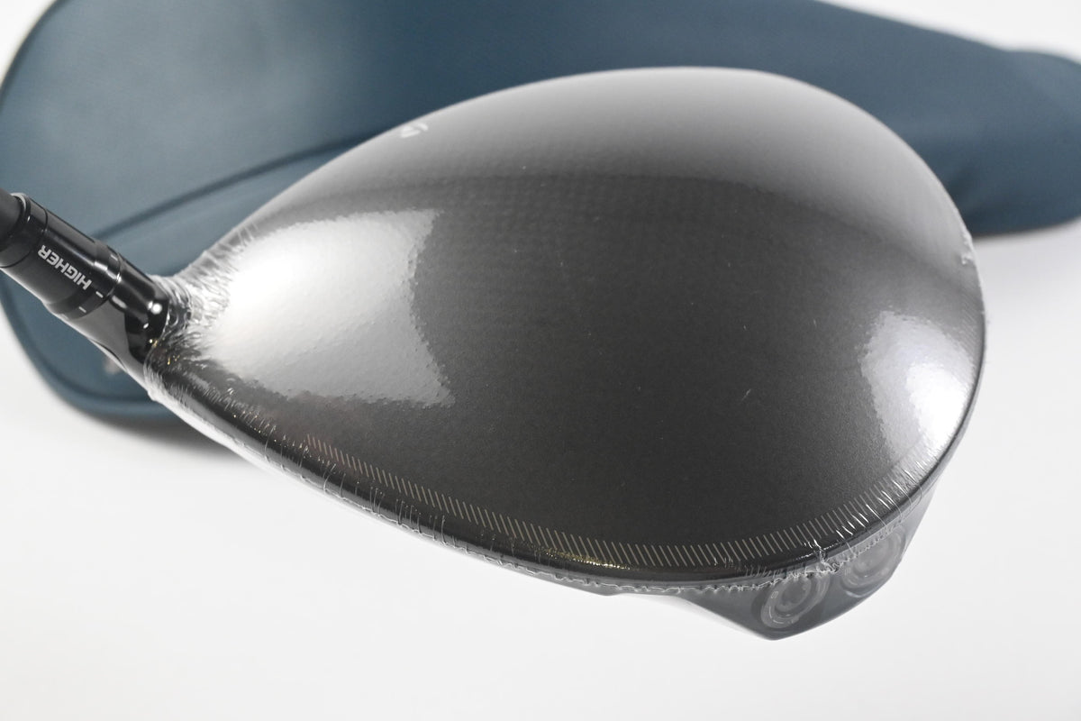 Taylormade Qi4D Driver / 10.5 Degree / Stiff Flex REAX Blue 50 Shaft