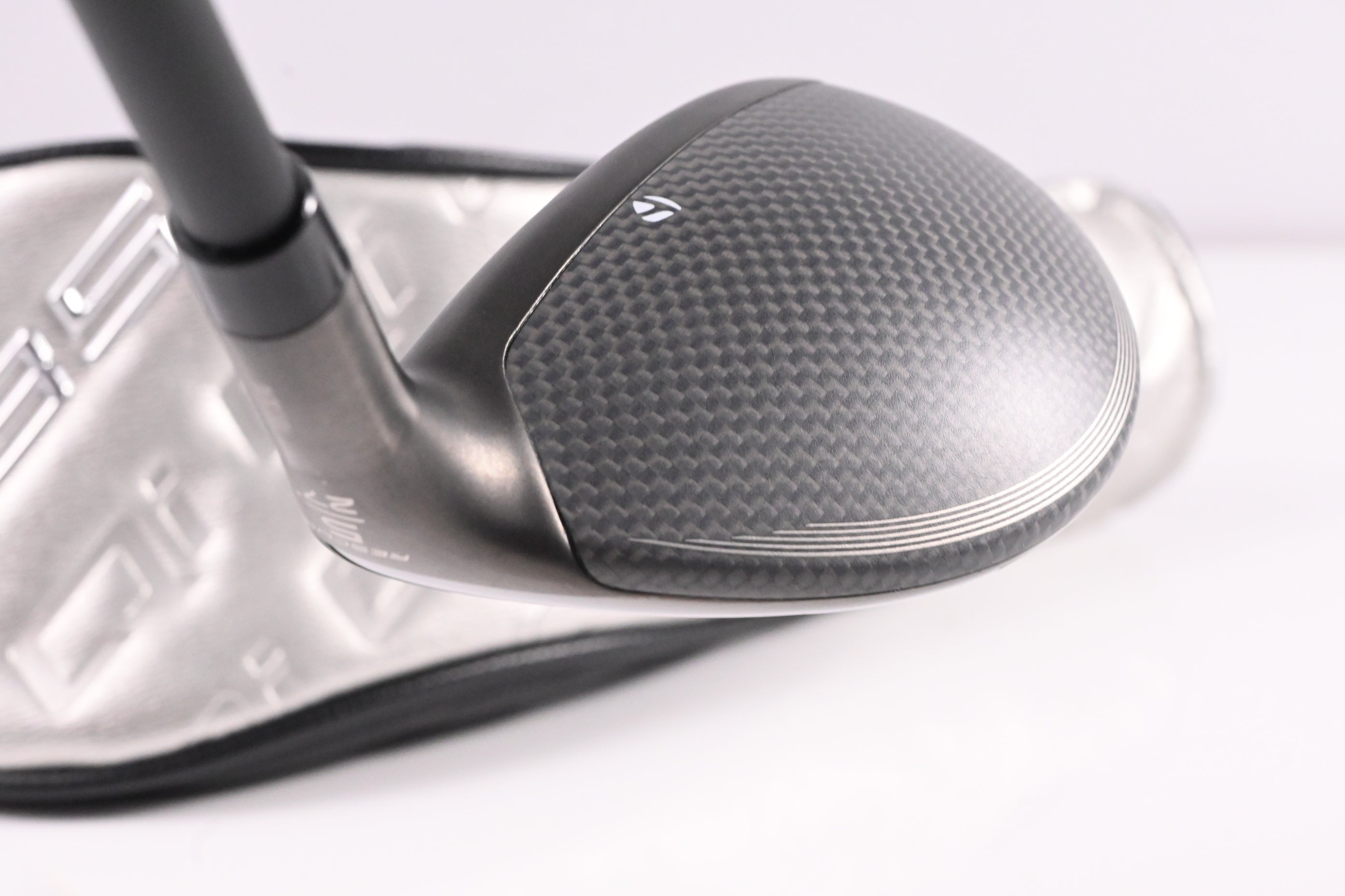Taylormade Qi35 Max Lite #5 Hybrid / 27 Degree / Senior Flex Vanquish Blue 5