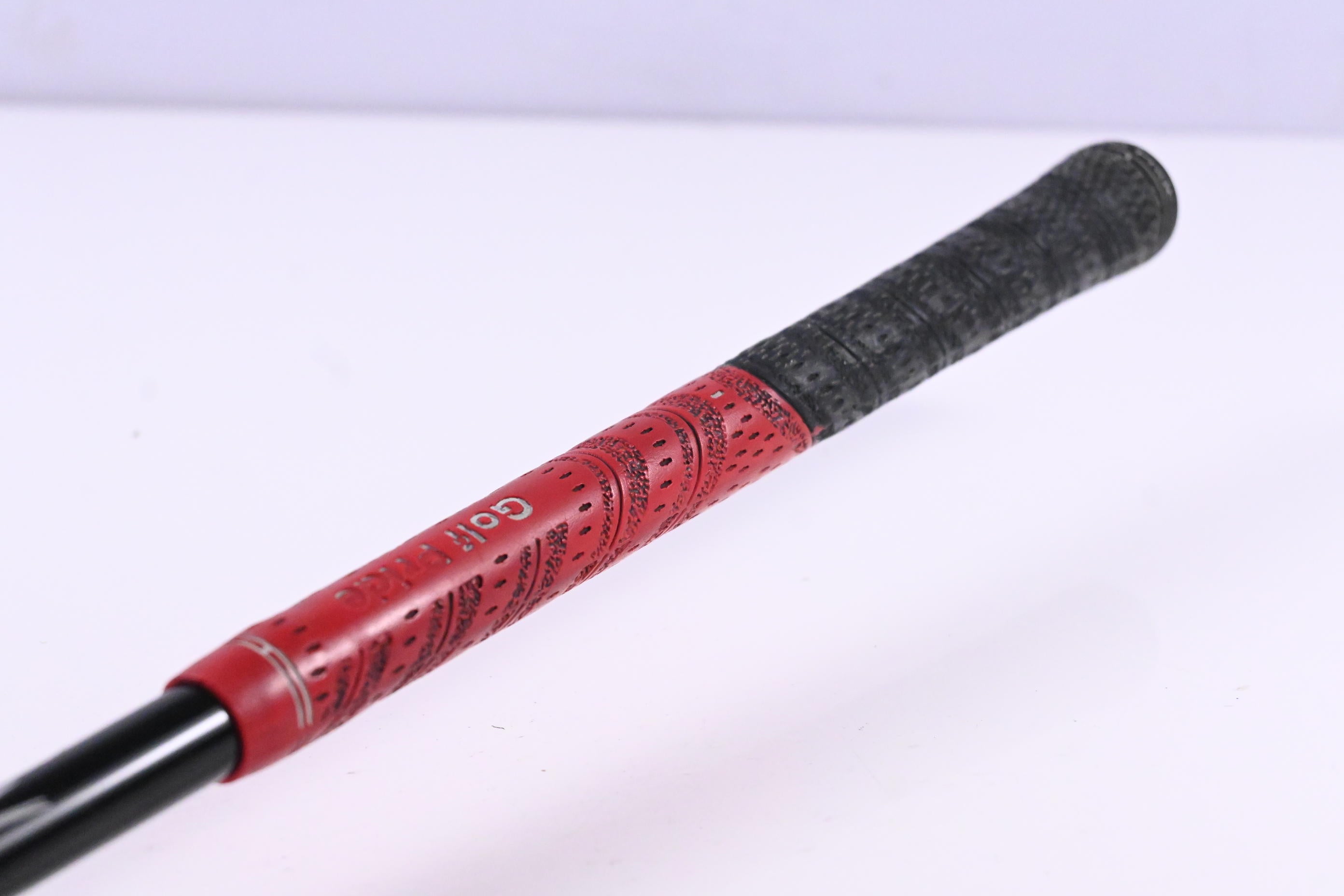 Titleist 913 D2 Driver / 12 Degree / Regular Flex Bassara Hi 55 Shaft