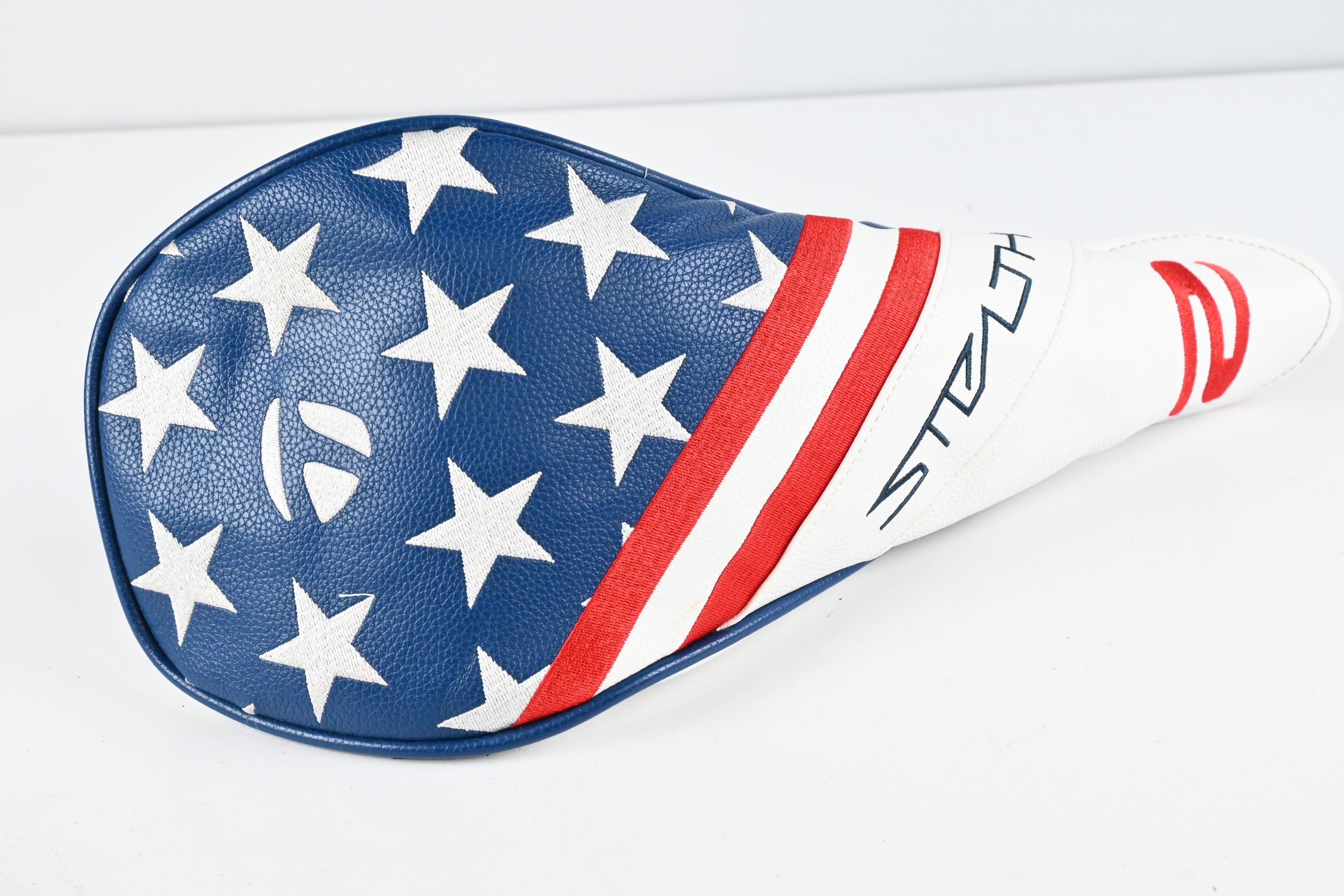 Taylormade Stealth 2 USA Driver / 10.5 Degree / Regular Flex Fujikura Ventus Red 5