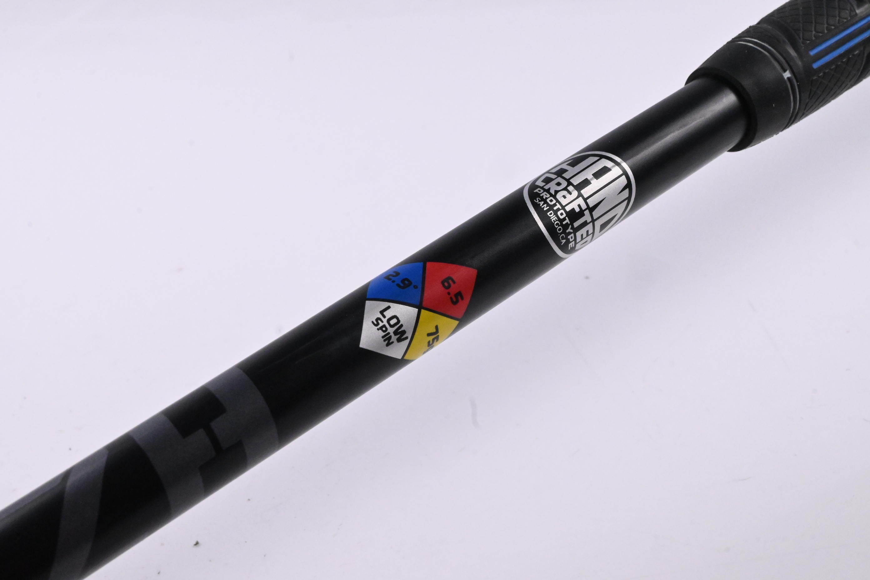 Titleist 915 D2 Driver / 10.5 Degree / X-Flex HZRDUS Black 75 Handcrafted Shaft