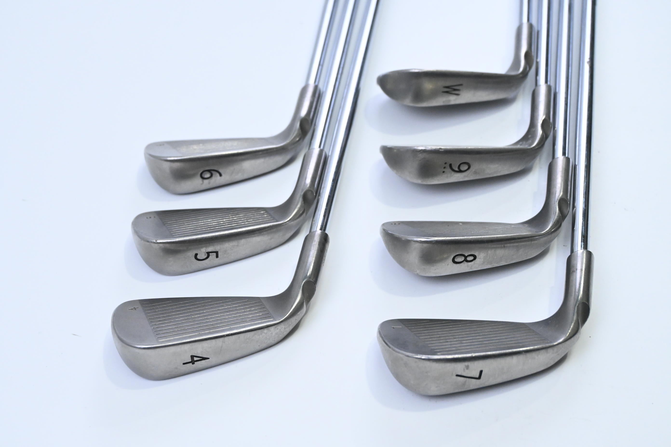 Ping i15 Irons / 4-PW / Green Dot / Regular Flex Ping AWT Shafts