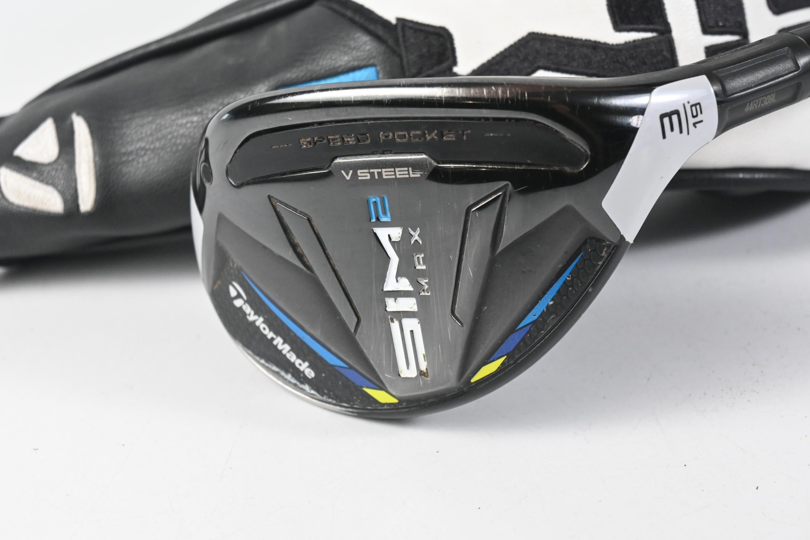Taylormade SIM2 Max #3 Hybrid / 19 Degree / Regular Flex Fujikura Ventus Blue 6