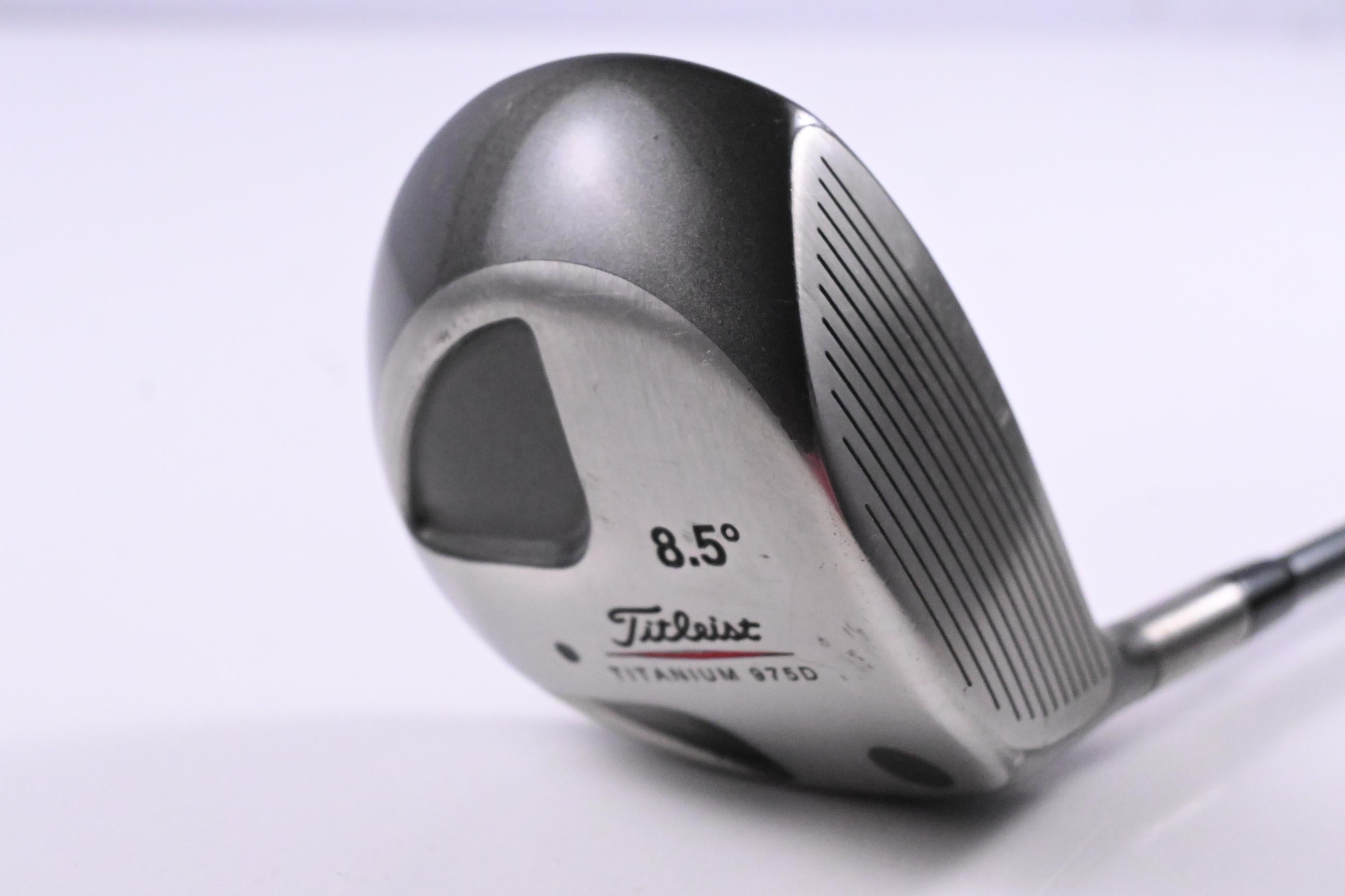 Titleist 975 D Driver / 8.5 Degree / Stiff Flex Titleist Ultralite Shaft
