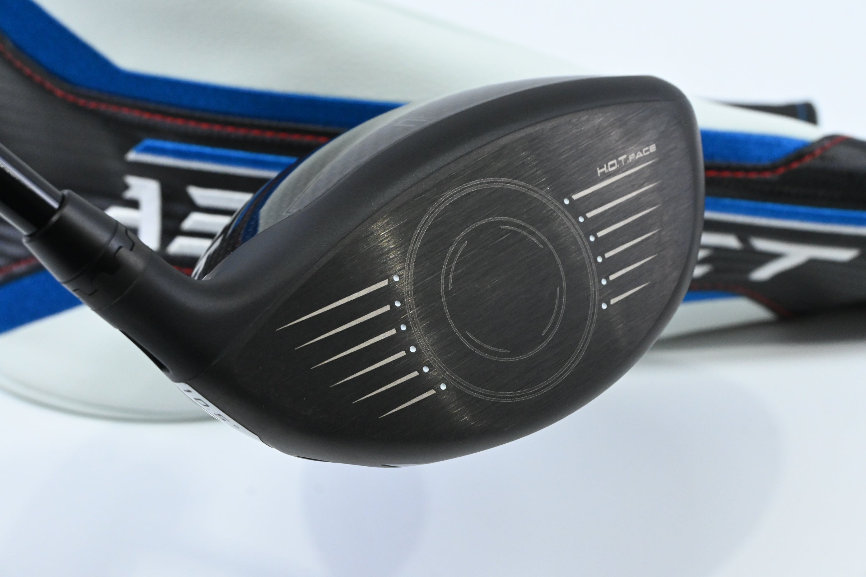 Left Hand Cobra Aerojet Driver / 10.5 Degree / Regular Flex Kai'li Blue 60 Shaft