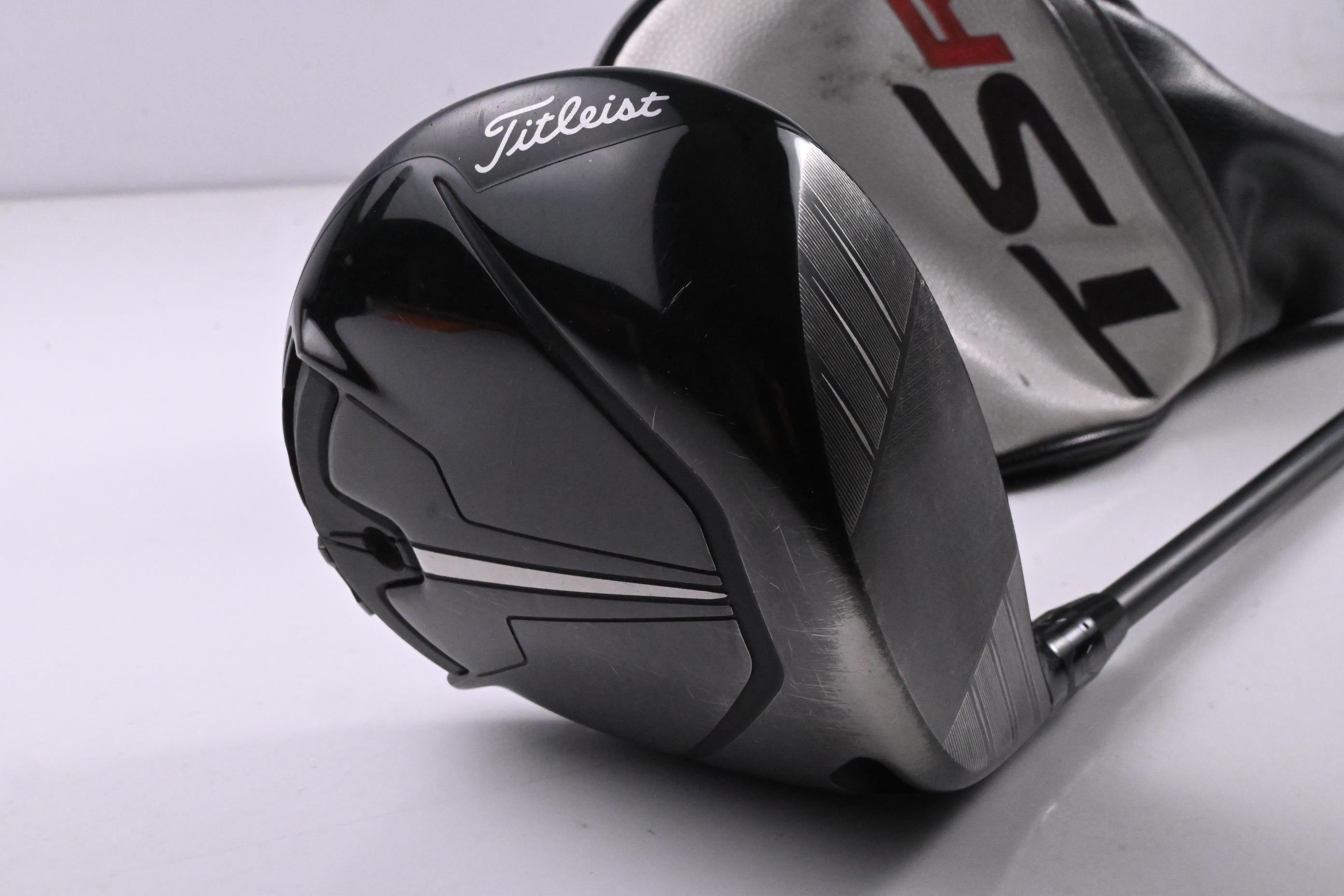 Titleist TSR3 Driver / 8 Degree / Stiff Flex HZRDUS Smoke Black 60 Shaft