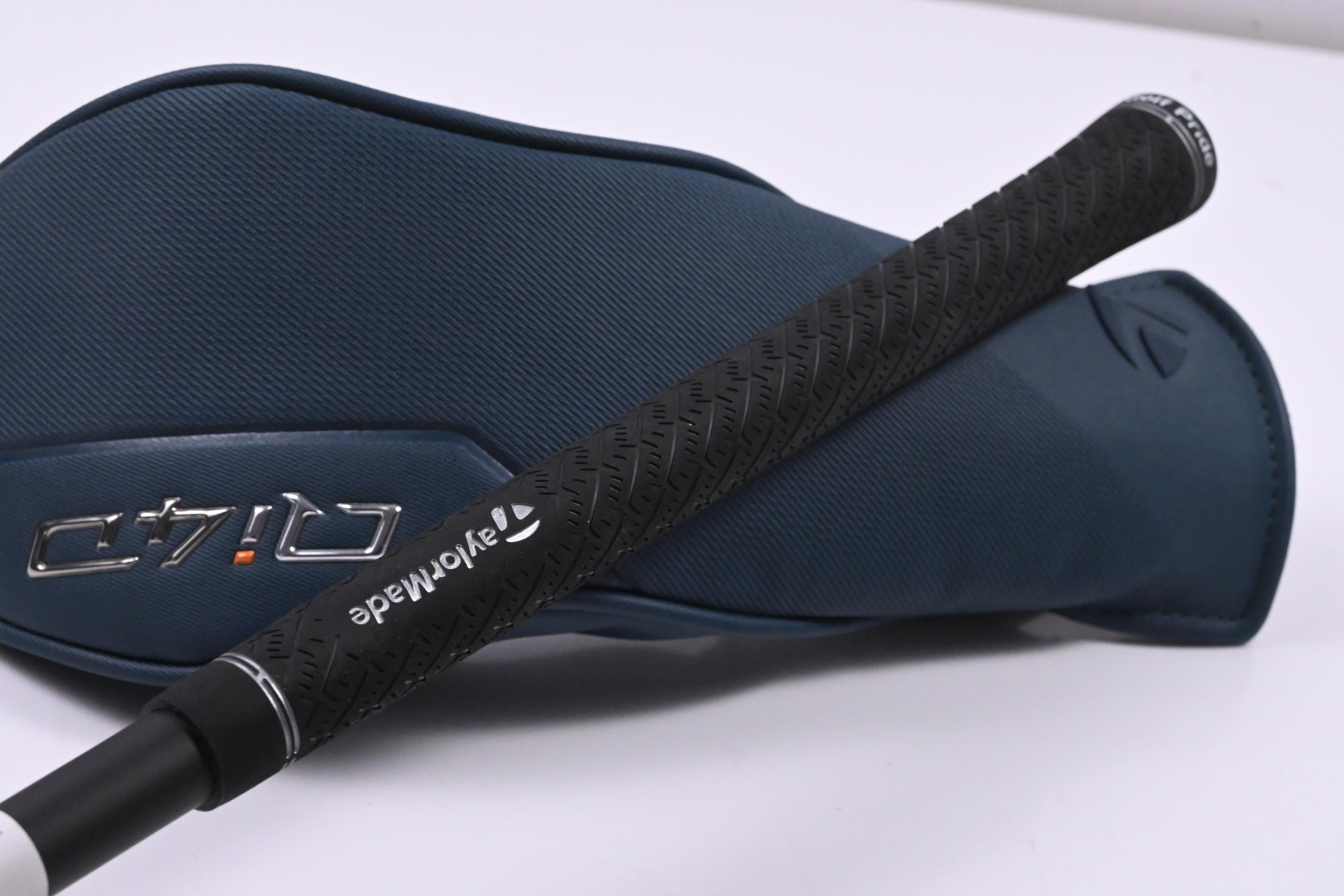 Left Hand Taylormade Qi4D #5 Wood / 18 Degree / Regular Flex REAX 55 Shaft