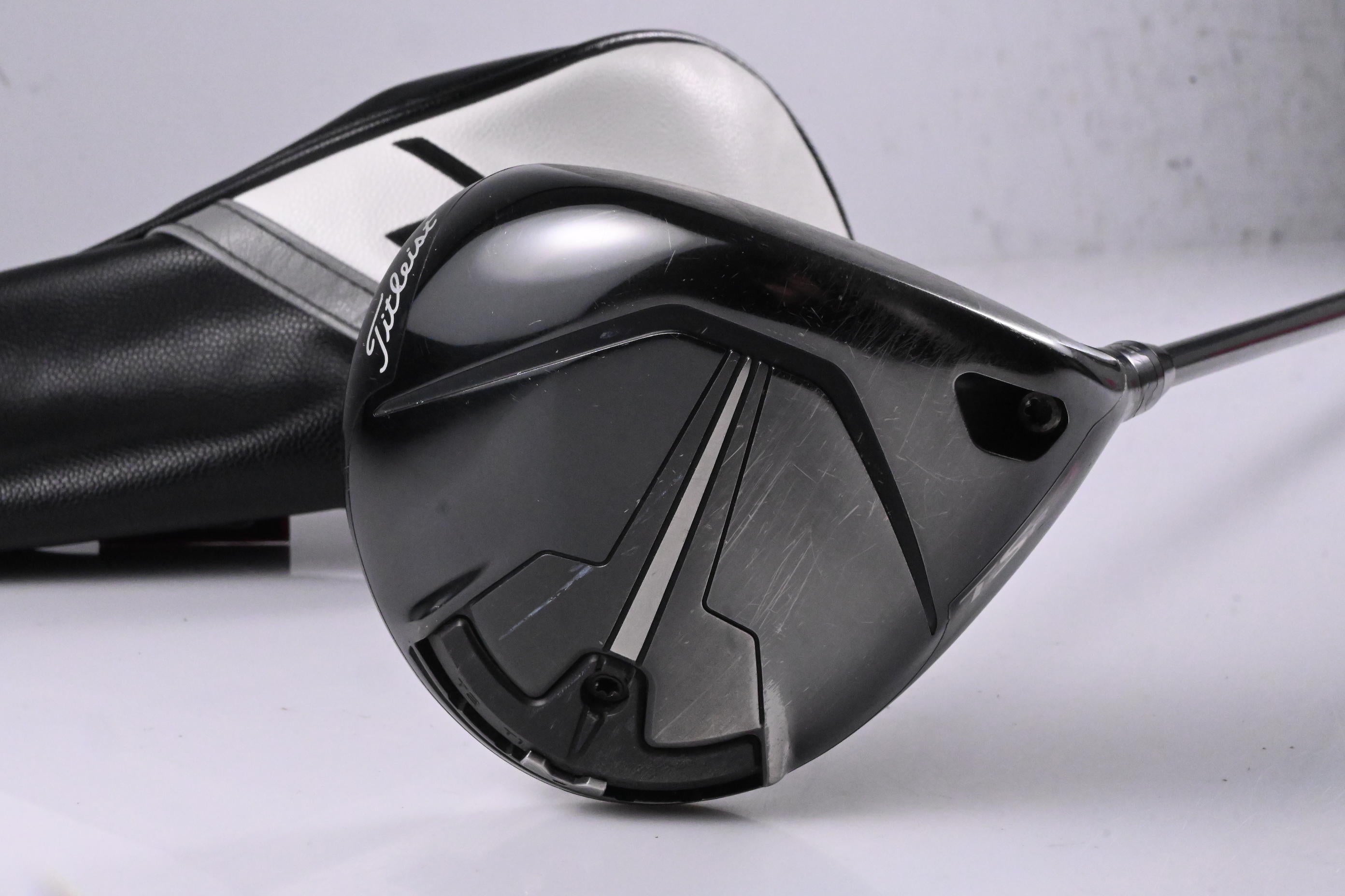 Titleist TSR3 Driver / 9 Degree / Stiff Flex Mitsubishi Tensei AV Blue 55 Shaft