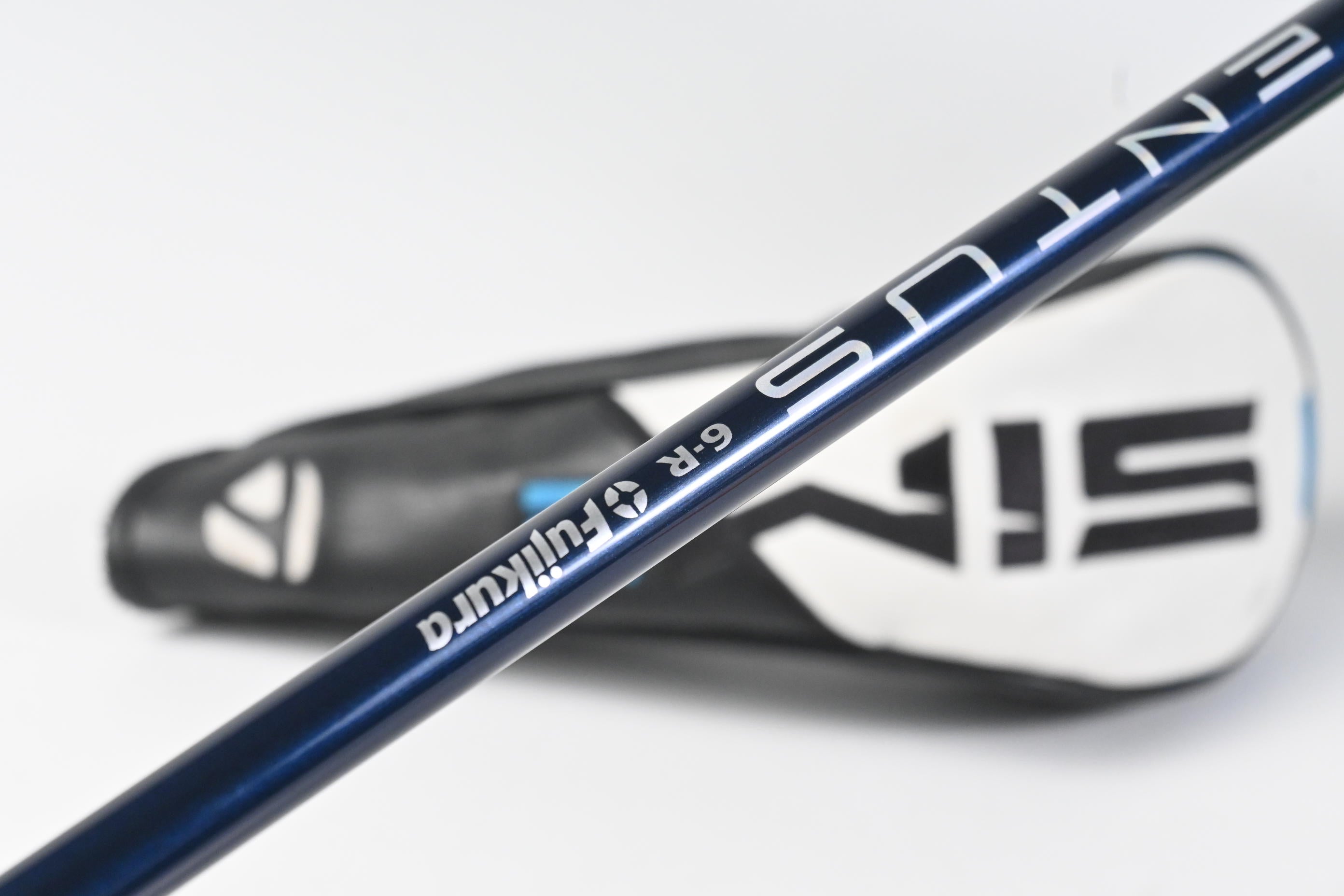 Taylormade SIM2 Max #3 Hybrid / 19 Degree / Regular Flex Fujikura Ventus Blue 6