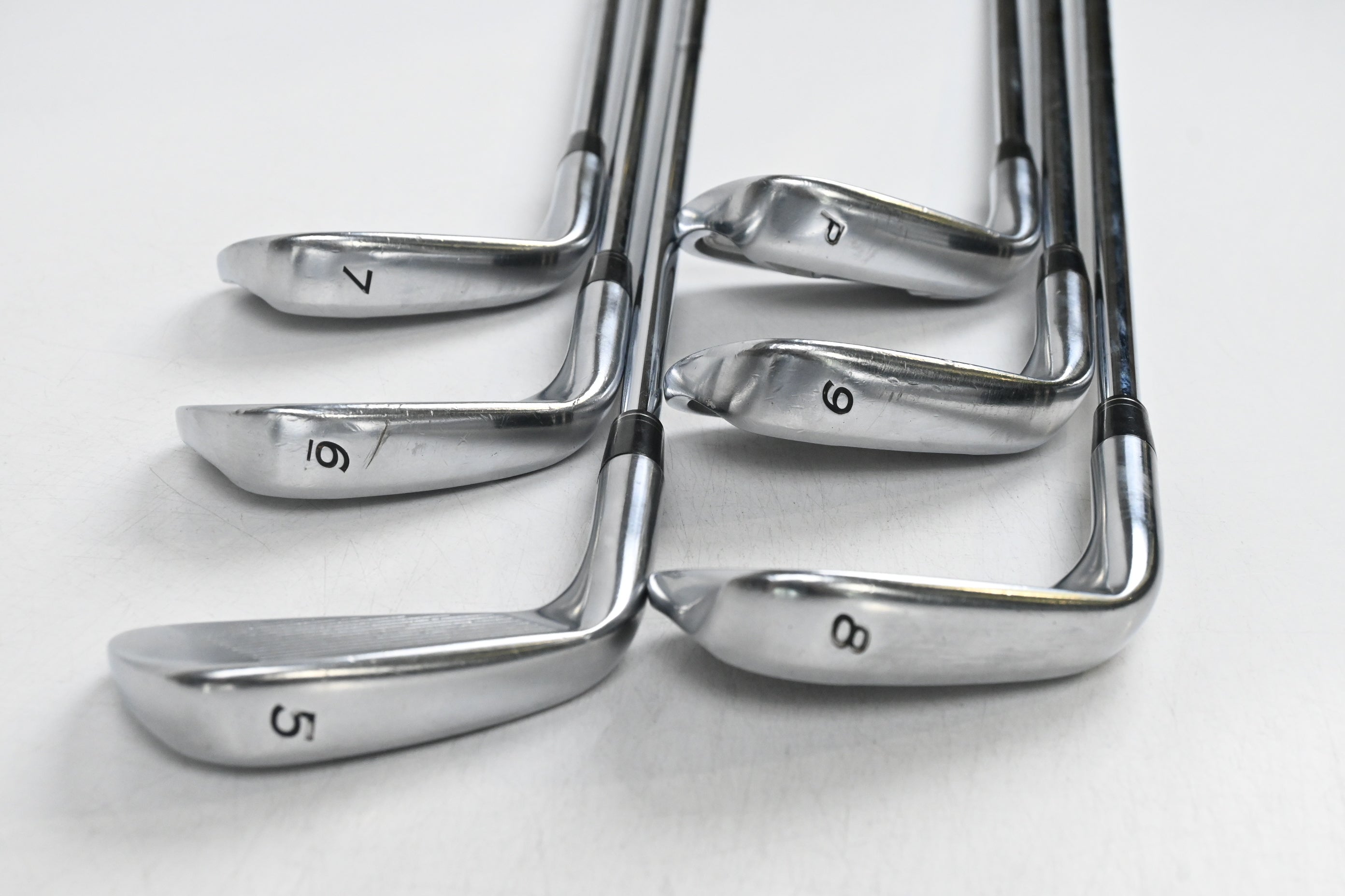 Taylormade Tour Preferred TP 2009 Irons / 5-PW / Regular Flex Dynamic Gold R300