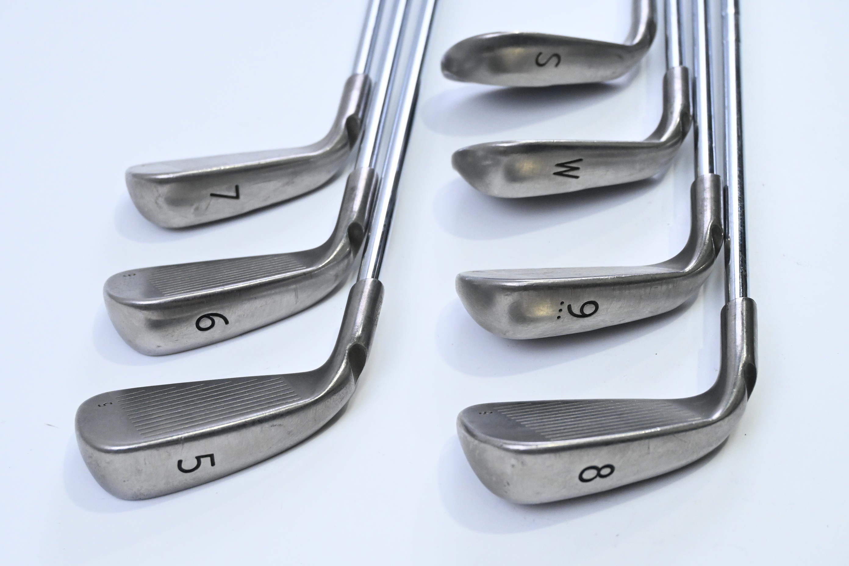 Ping G30 Irons / 5-PW+SW / Black Dot / Regular Flex Ping CFS Distance Shafts