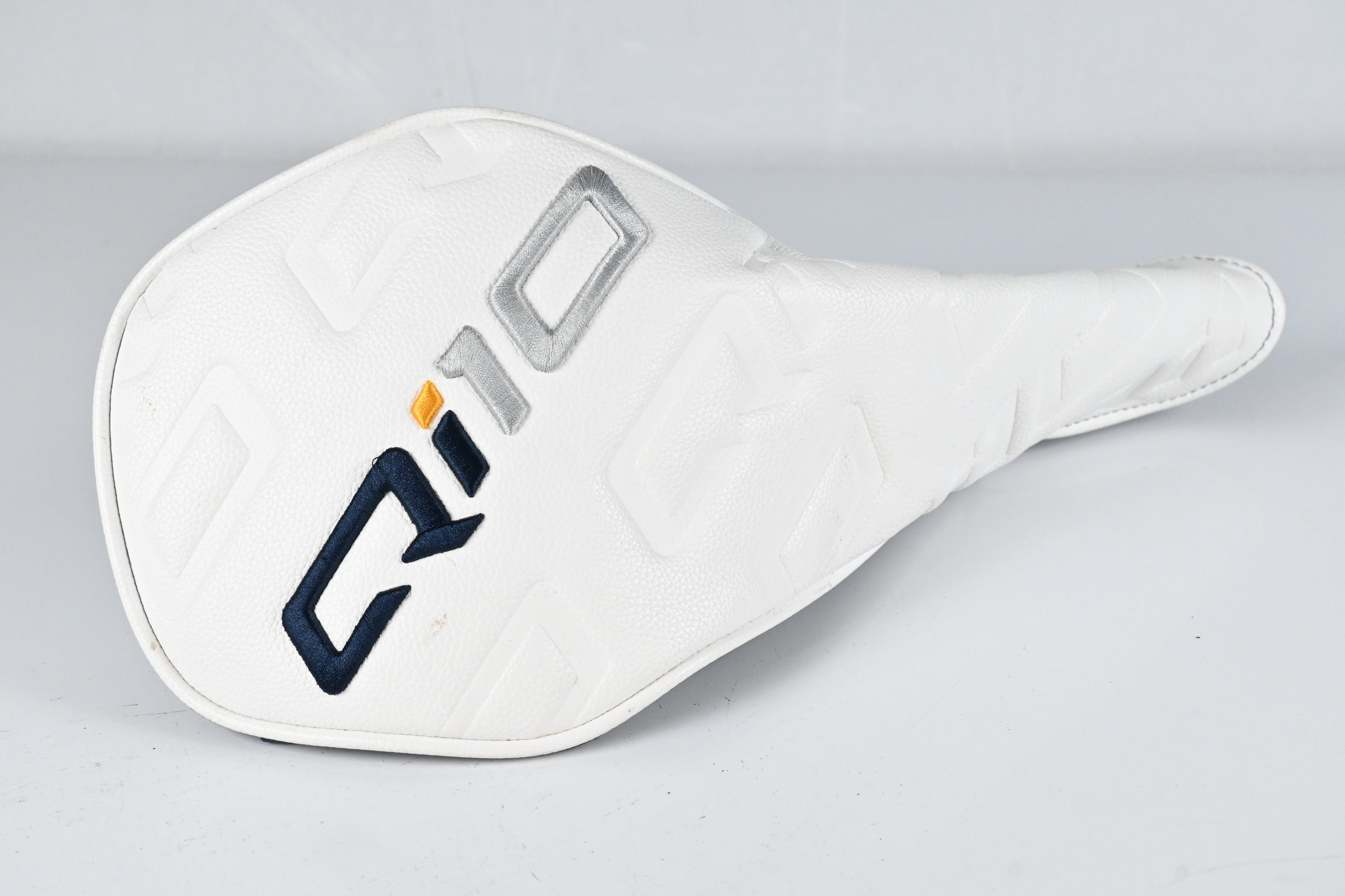 Taylormade Qi10 Max Driver / 10.5 Degree / Regular Flex Hzrdus Smoke Red RDX 60