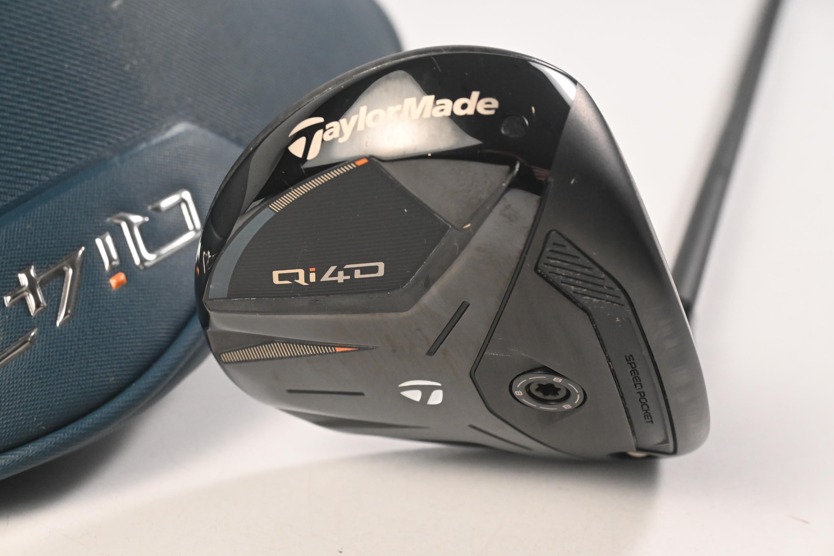 Taylormade Qi4D #5 Wood / 18 Degree / Regular Flex Reax 55 Shaft