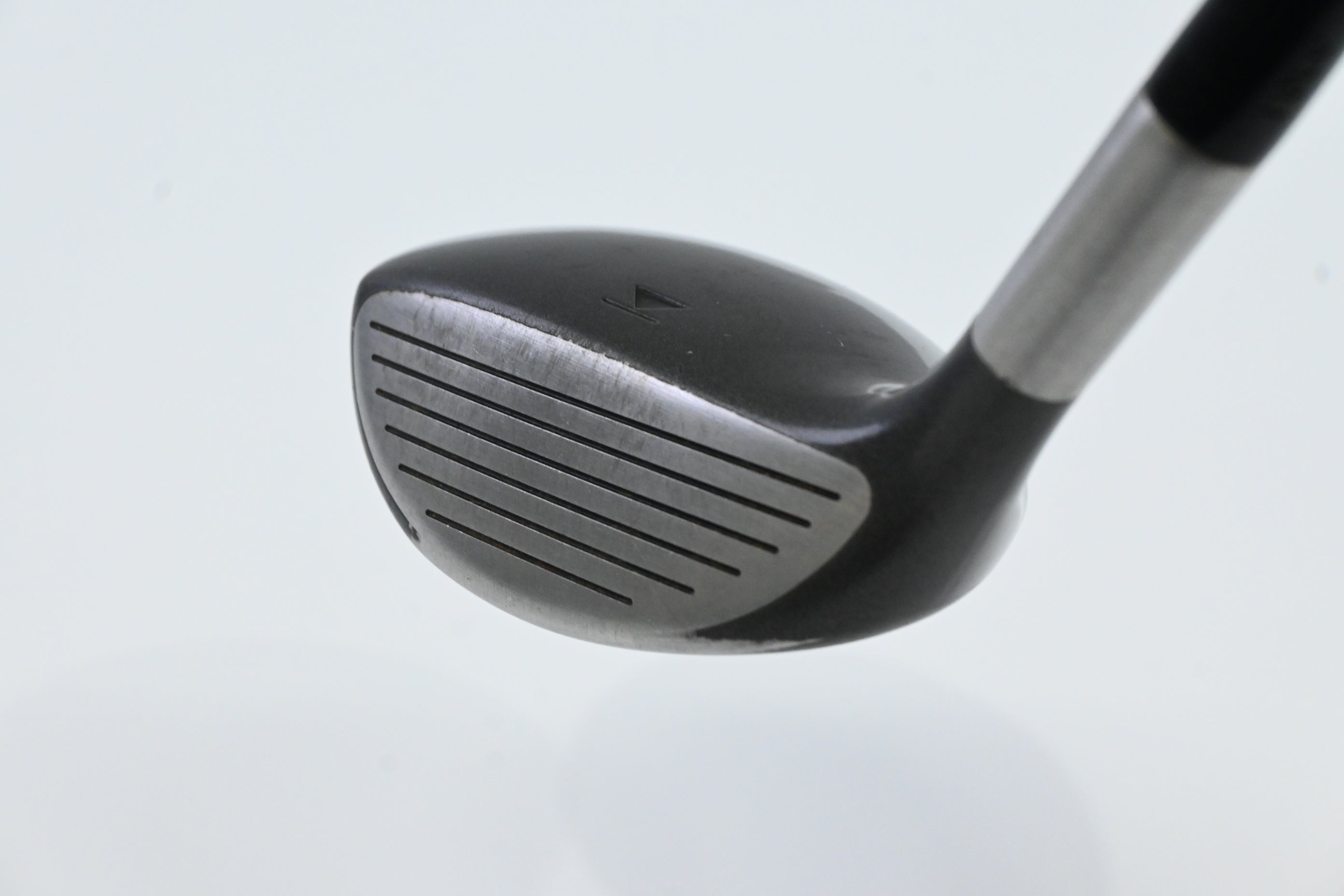 Titleist 975 F #7 Wood / 20.5 Degree / Regular Flex Titleist Ultralite Shaft
