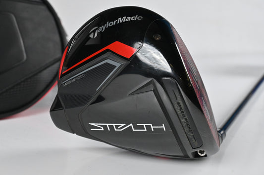 Taylormade Stealth Driver / 10.5 Degree / Regular Flex Fujikura Ventus Red 5