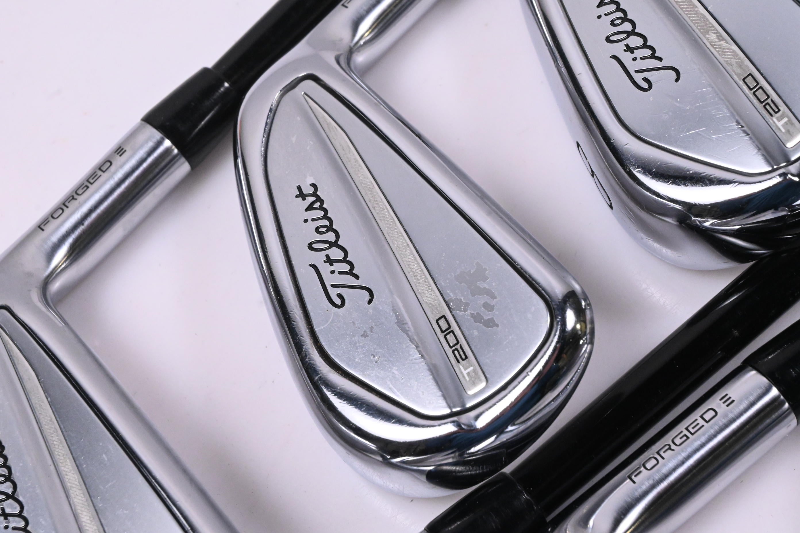 Titleist T200 2023 Irons / 6-PW+48° / Senior Flex Tensei AV Red AM(2) Shafts