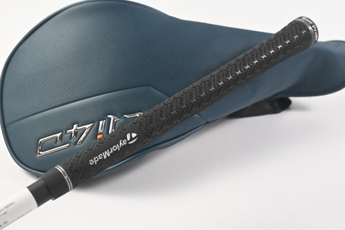Taylormade Qi4D Driver / 10.5 Degree / Regular Flex REAX Blue 50 Shaft