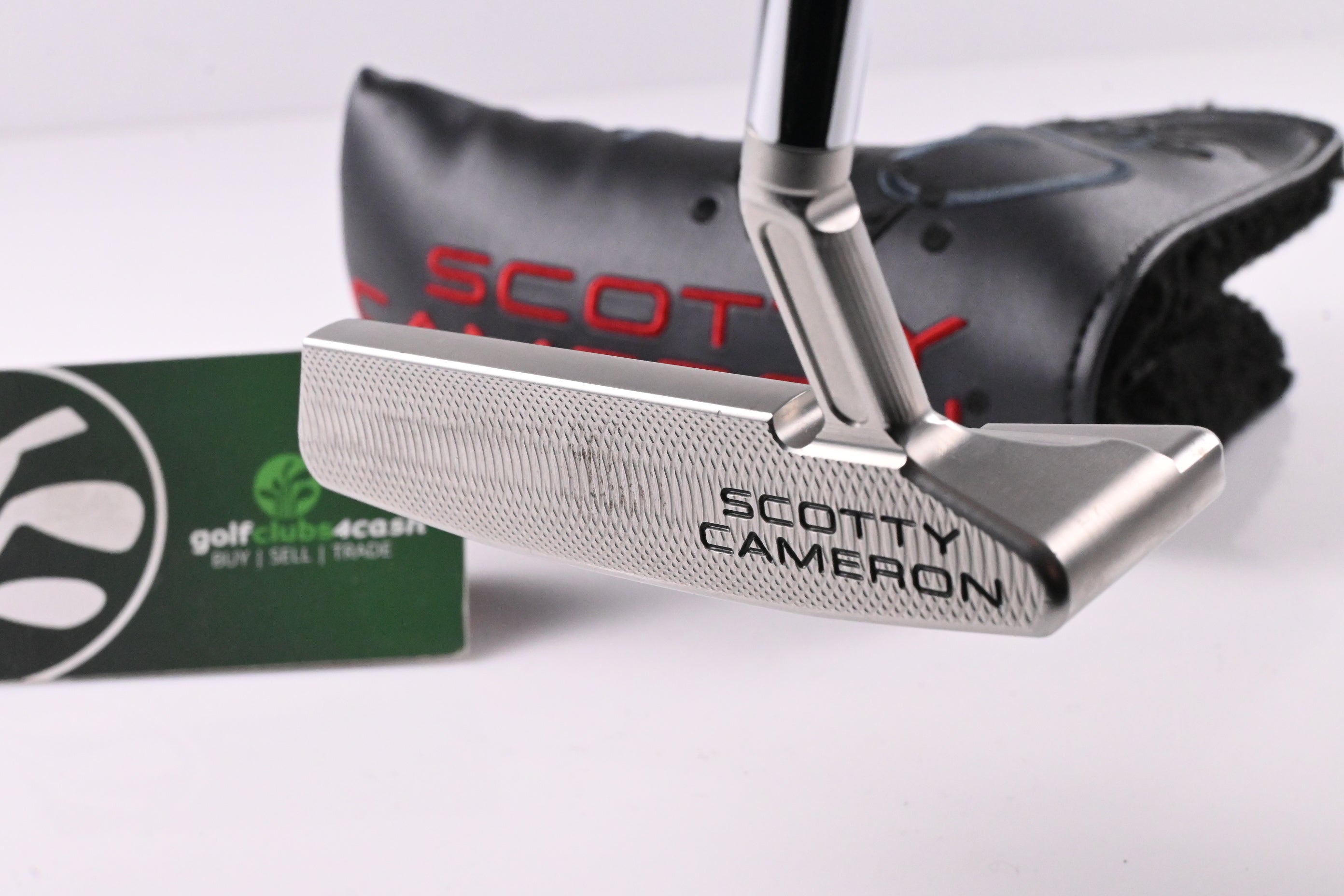 Scotty Cameron Super Select Newport 2.5 Plus / 33 Inch