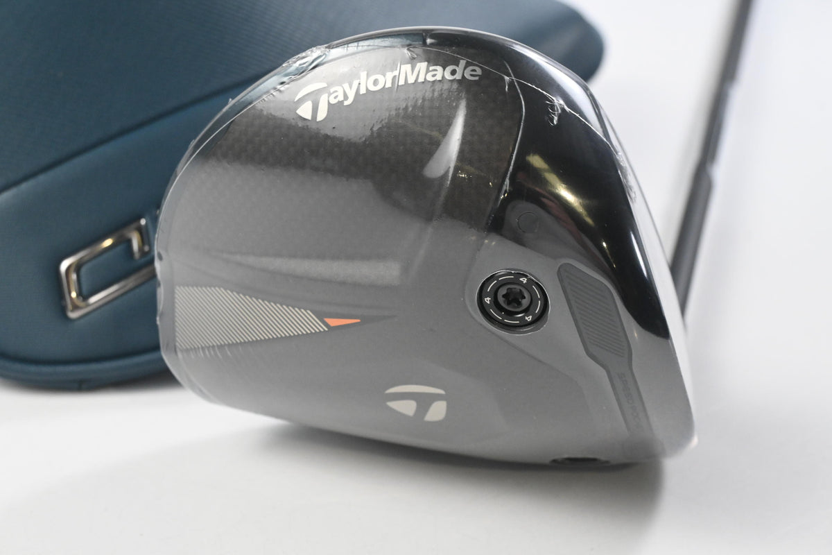 Taylormade Qi4D Driver / 10.5 Degree / Stiff Flex REAX Blue 50 Shaft