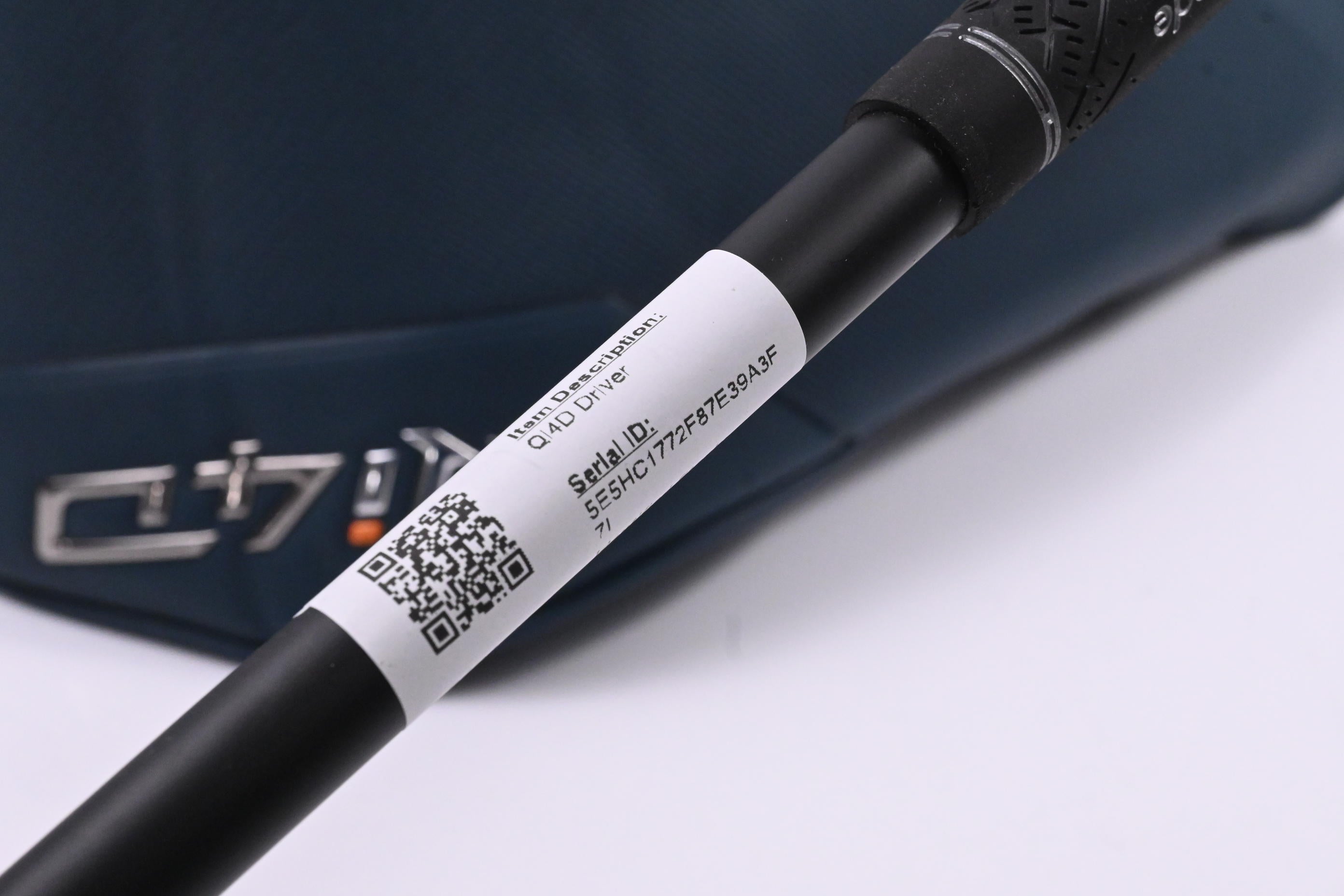 Left Hand Taylormade Qi4D Driver / 10.5 Degree / Regular Flex REAX Blue 50 Shaft
