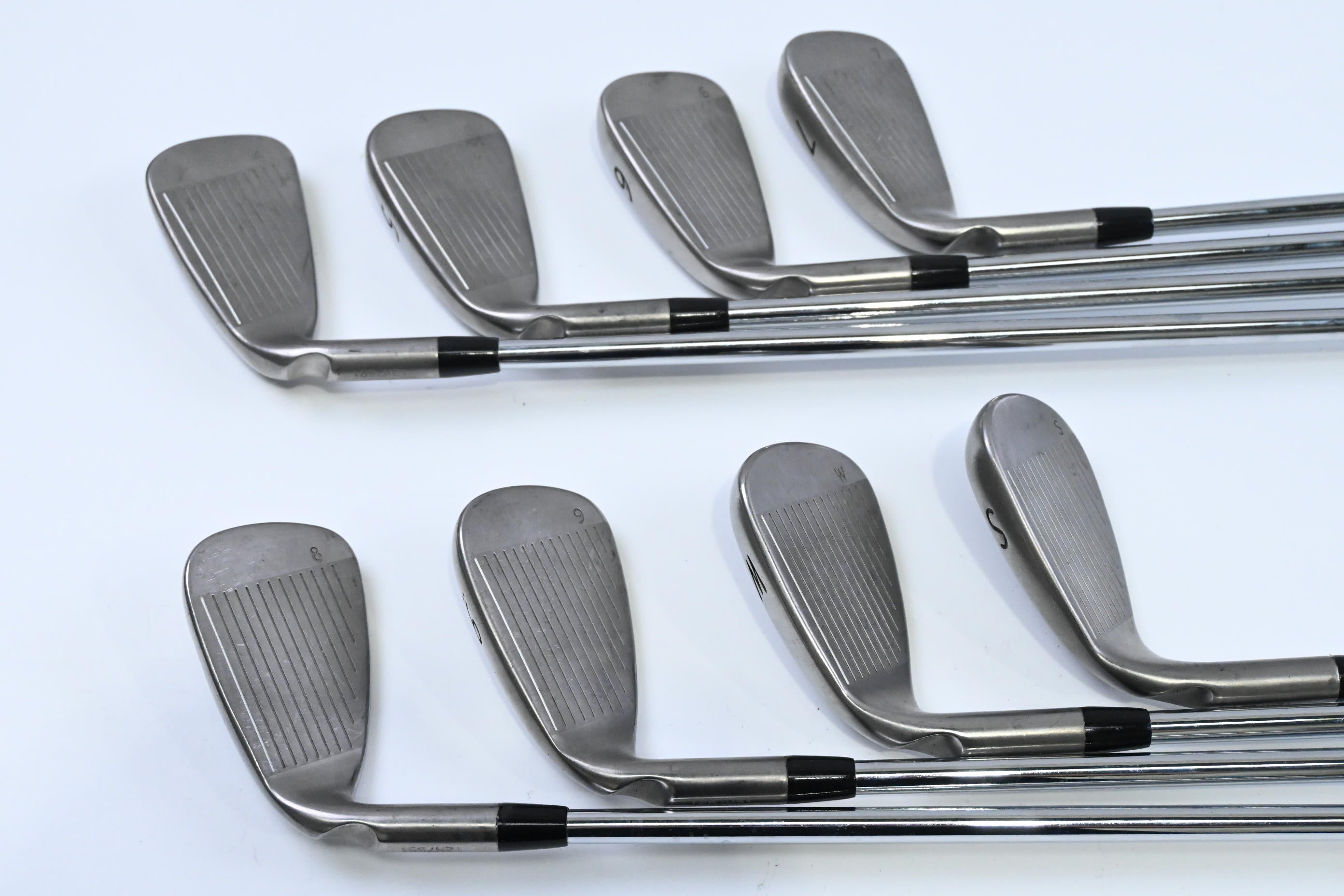 Ping G Series Irons / 4-PW+SW / White Dot / Regular Flex Ping AWT 2.0 Shafts
