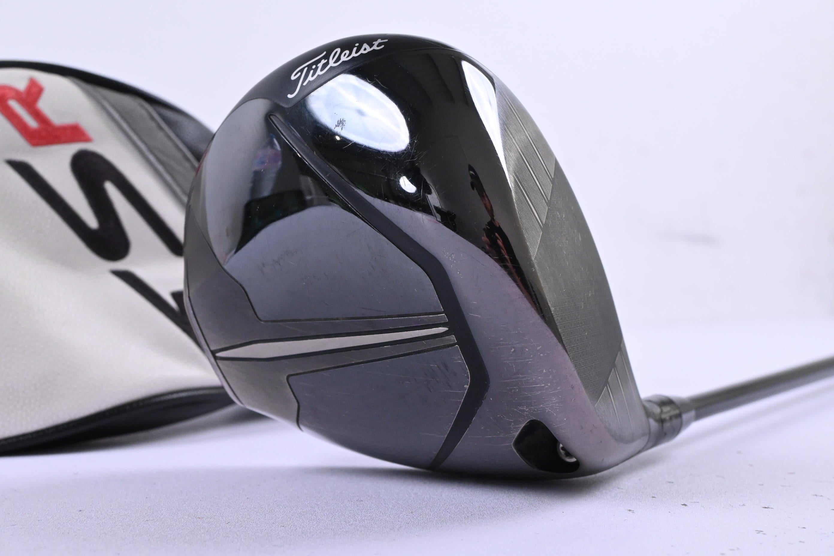 Titleist TSR2 Driver / 10 Degree / Regular Flex Hzrdus Gen4 Red CB 50 Shaft