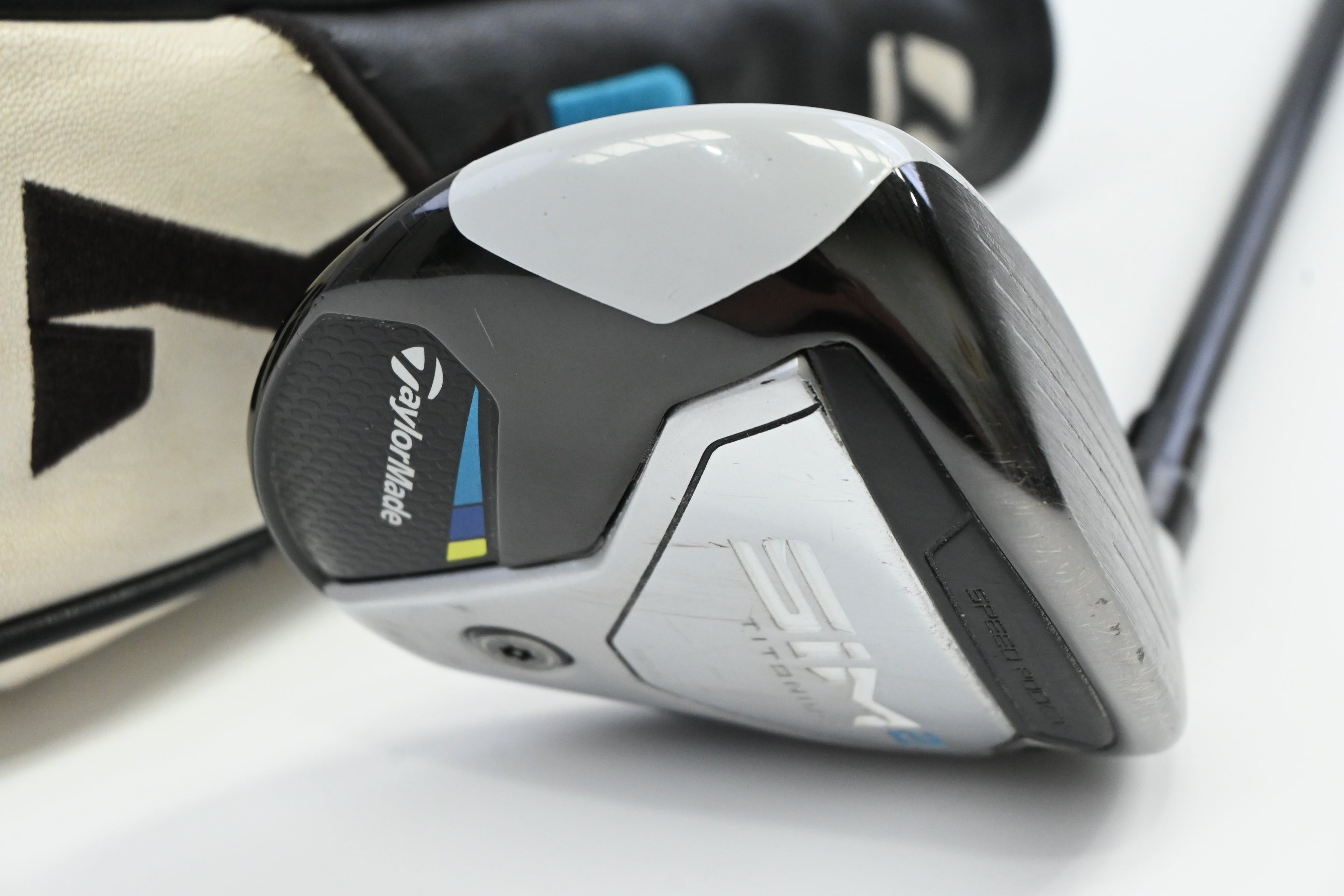 Taylormade SIM2 Ti #3 Wood / 15 Degree / X-Flex Tensei AV Raw Blue 75 Shaft