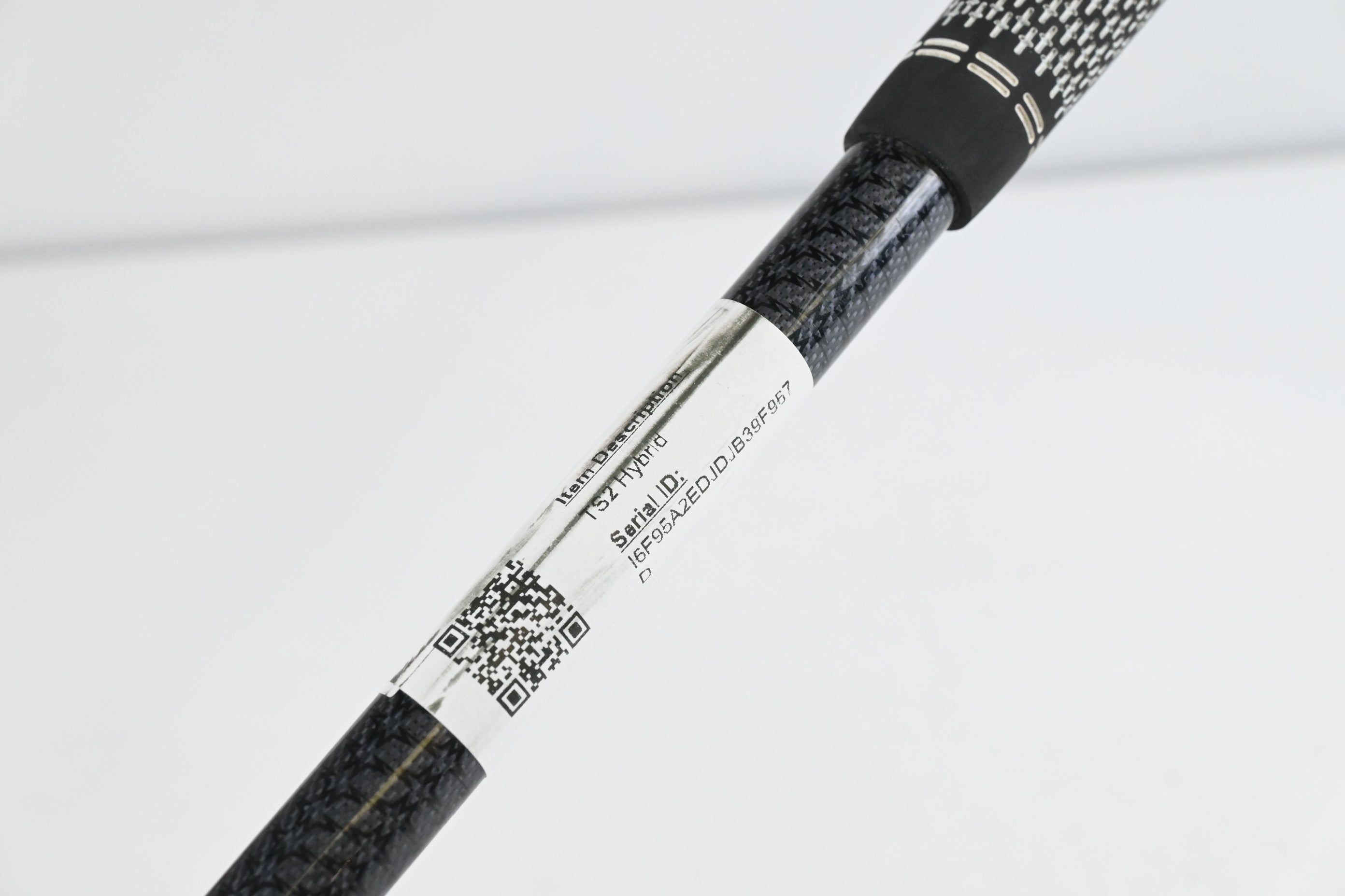 Titleist TS2 #3 Hybrid / 19 Degree / Regular Flex Tensei AV Blue 70 Shaft