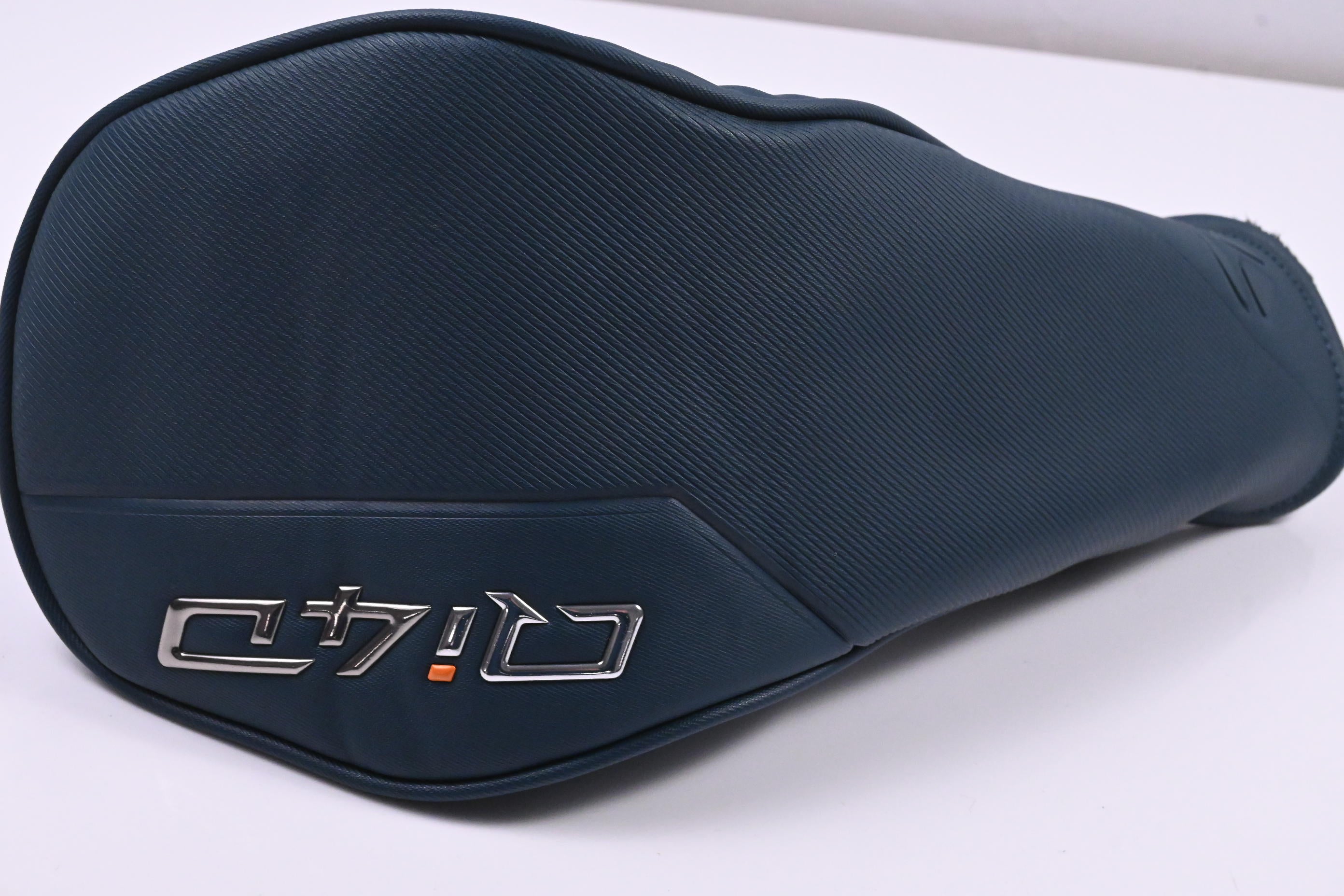 Left Hand Taylormade Qi4D Driver / 10.5 Degree / Regular Flex REAX Blue 50 Shaft