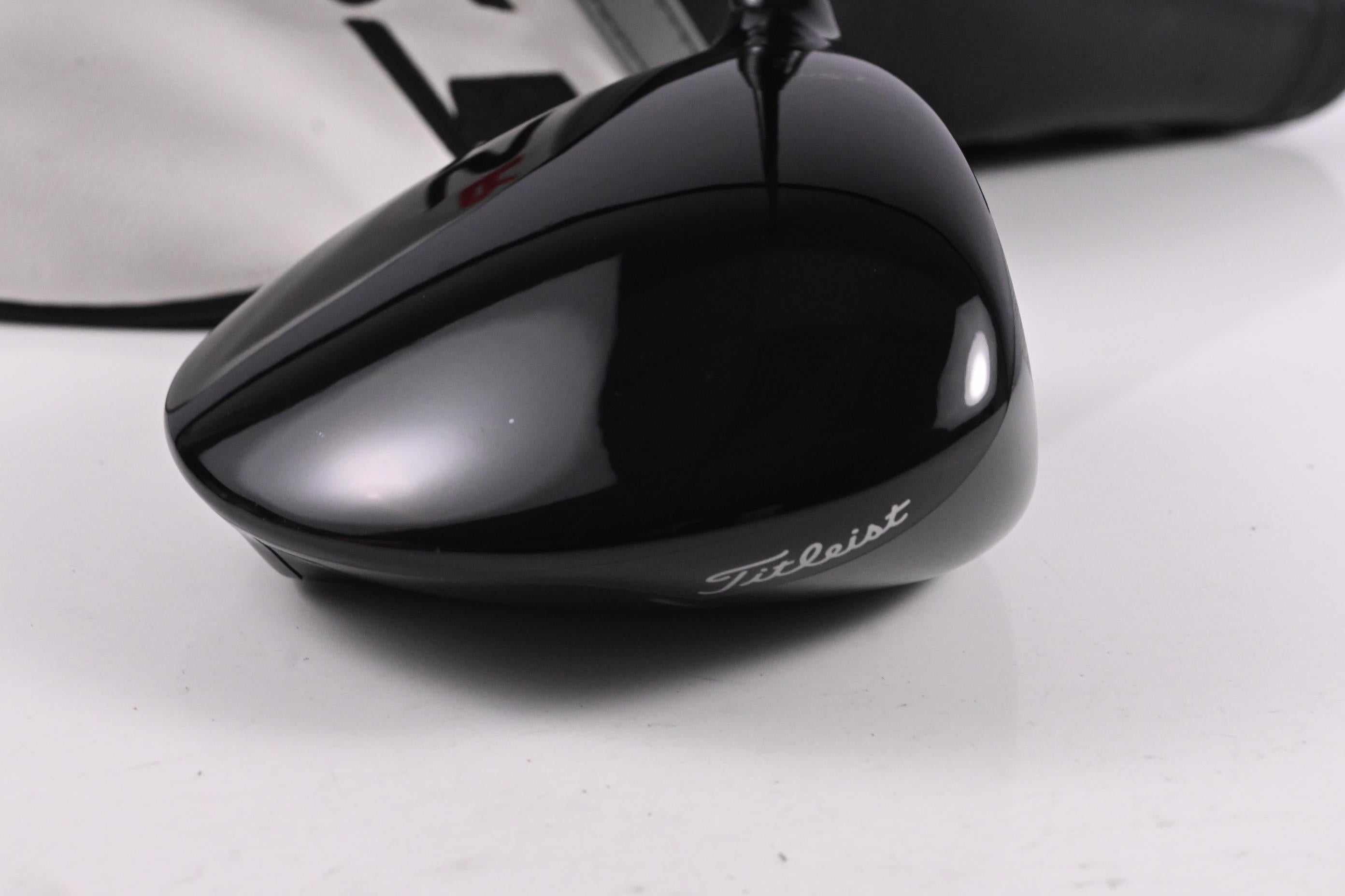 Titleist TSR2 Driver / 9 Degree / Regular Flex Tensei AV Blue 55 Shaft