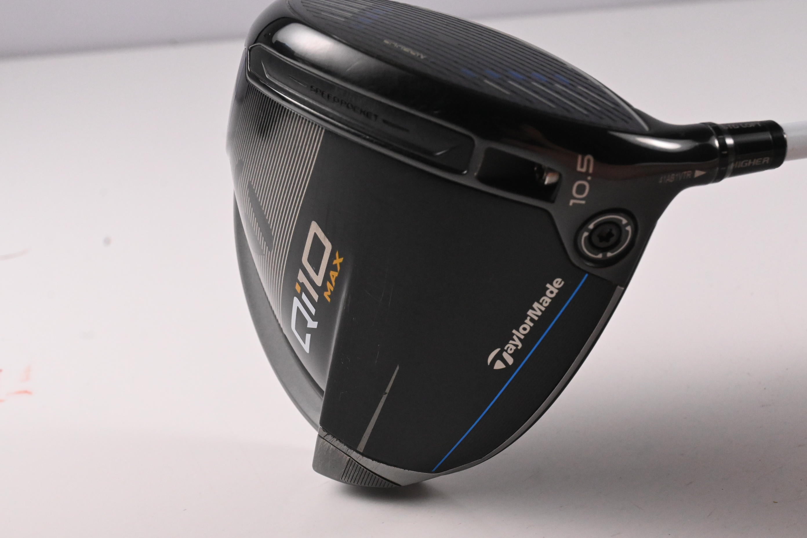 Taylormade Qi10 Max Driver / 10.5 Degree / Regular Flex Fujikura Air Speeder 45