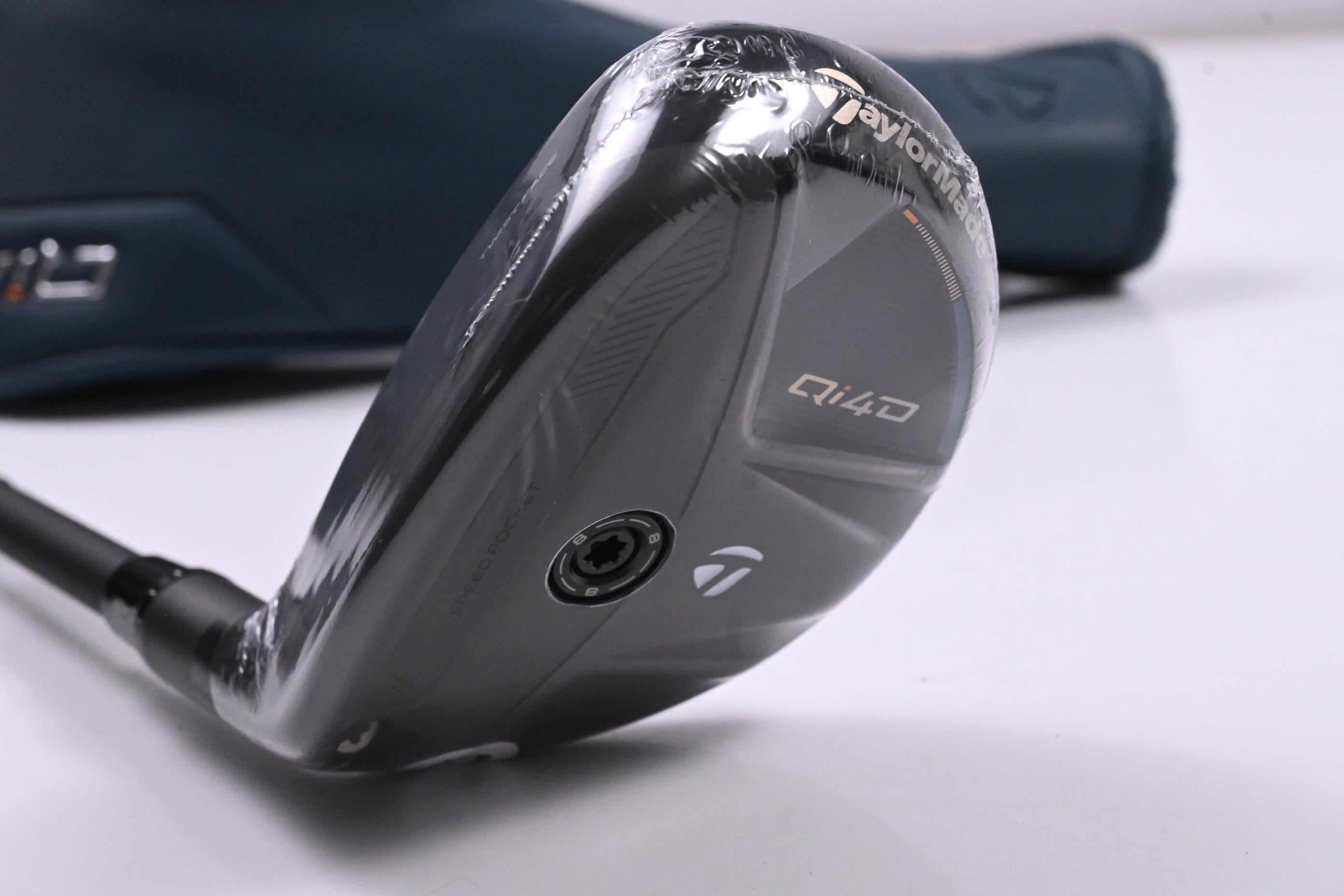Left Hand Taylormade Qi4D #4 Hybrid / 22 Degree / Regular Flex KBS REAX 65 Shaft