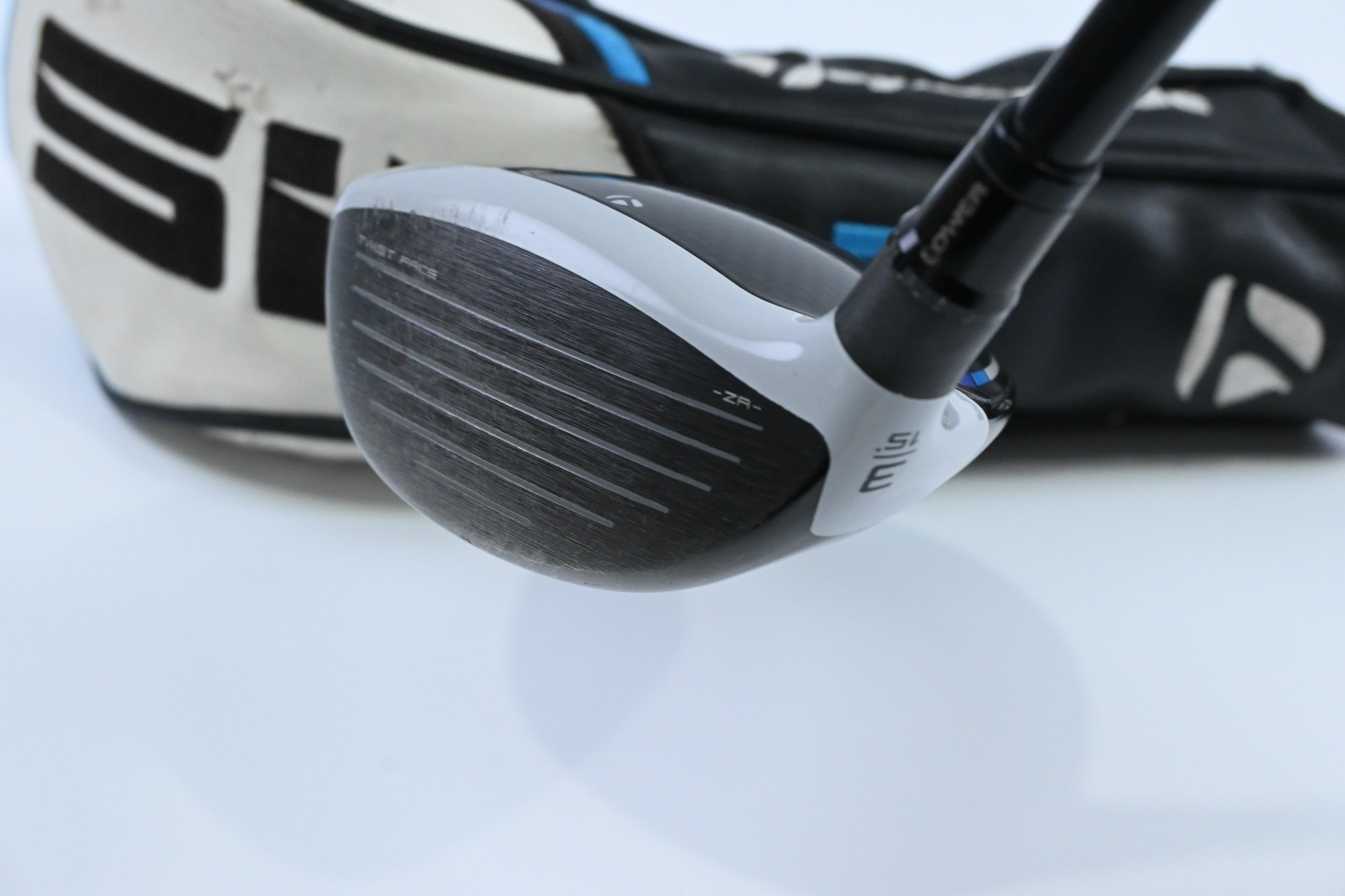 Taylormade SIM2 Ti #3 Wood / 15 Degree / X-Flex Tensei AV Raw Blue 75 Shaft
