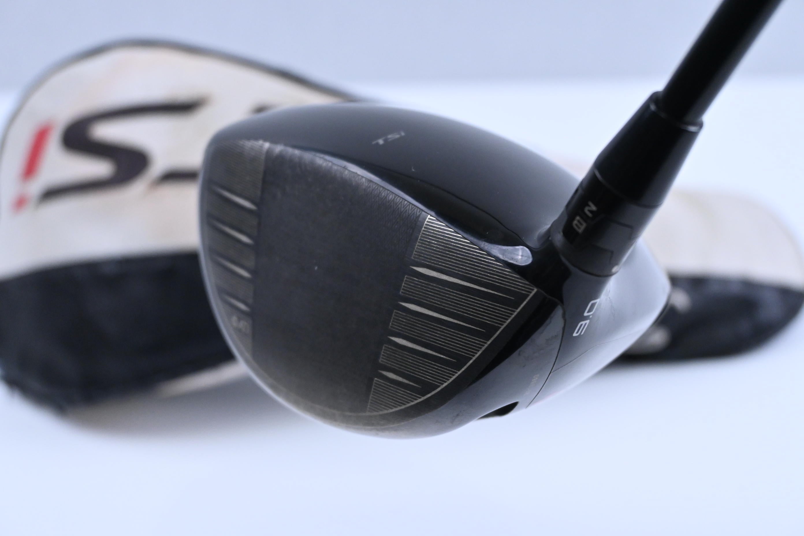 Titleist TSi3 Driver / 9 Degree / Stiff Flex HZRDUS Smoke Black RDX 60 Shaft