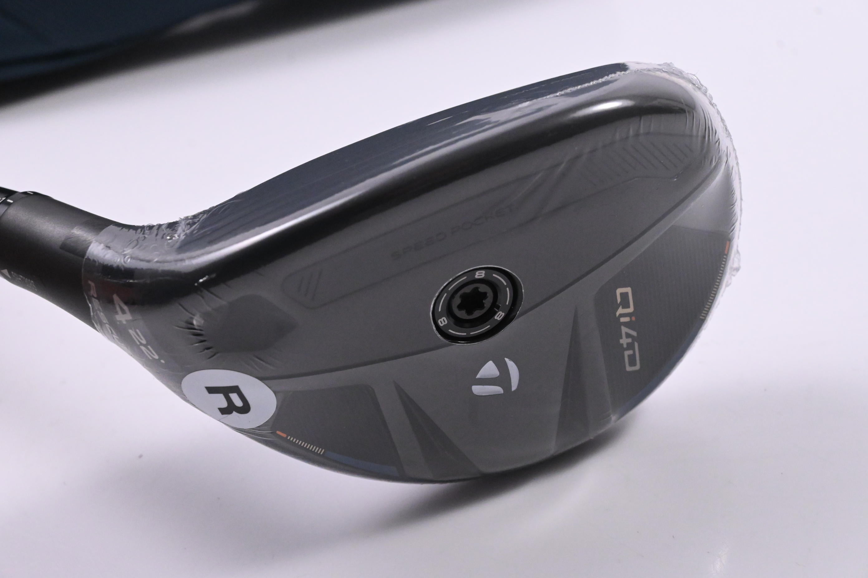 Left Hand Taylormade Qi4D #4 Hybrid / 22 Degree / Regular Flex KBS REAX 65 Shaft