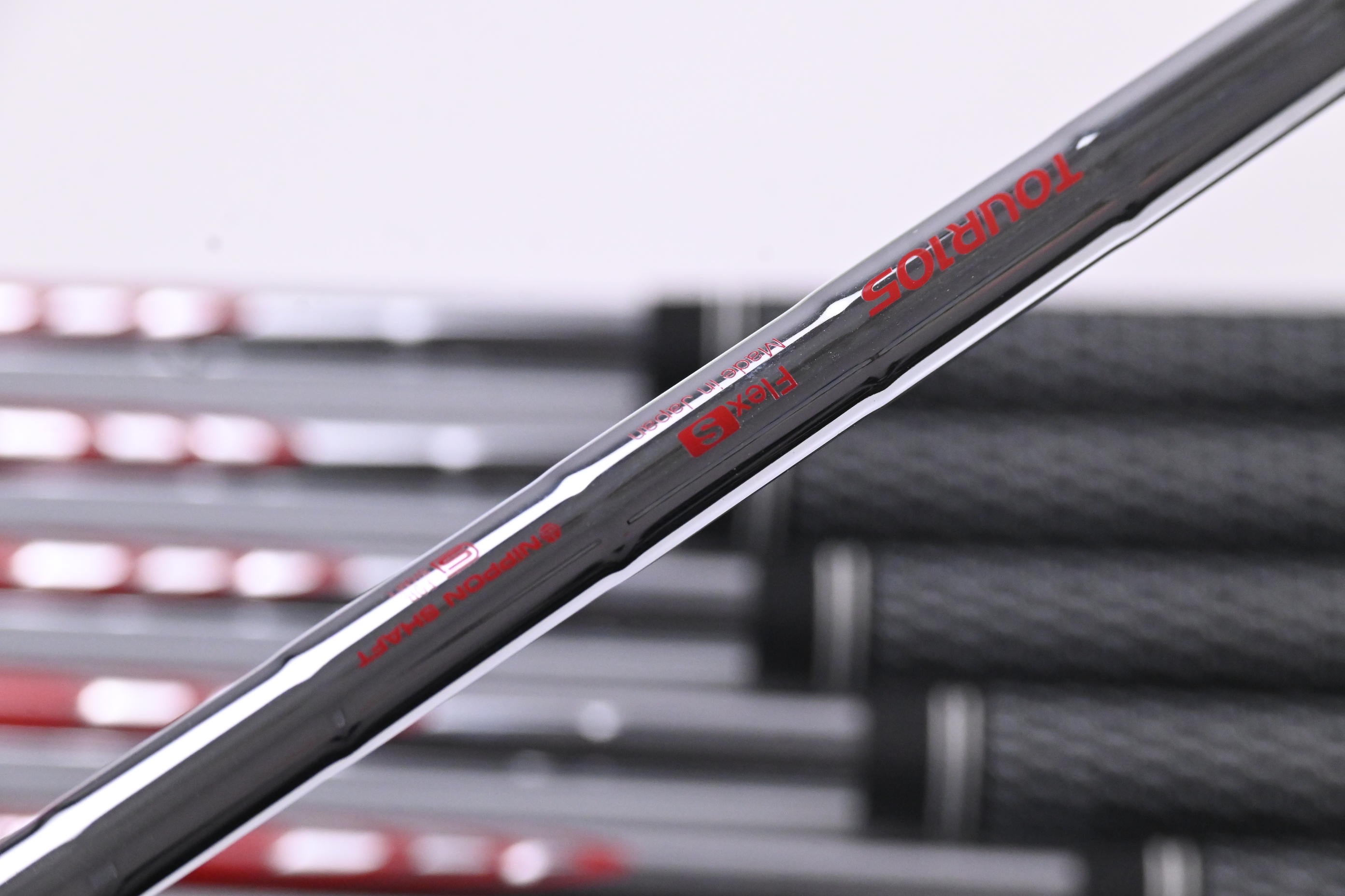 Taylormade P790 2025 Irons / 5-PW / Stiff Flex N.S.Pro Modus3 Tour 105 Shafts