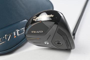Taylormade Qi4D #5 Wood / 18 Degree / Regular Flex Reax 65 Shaft