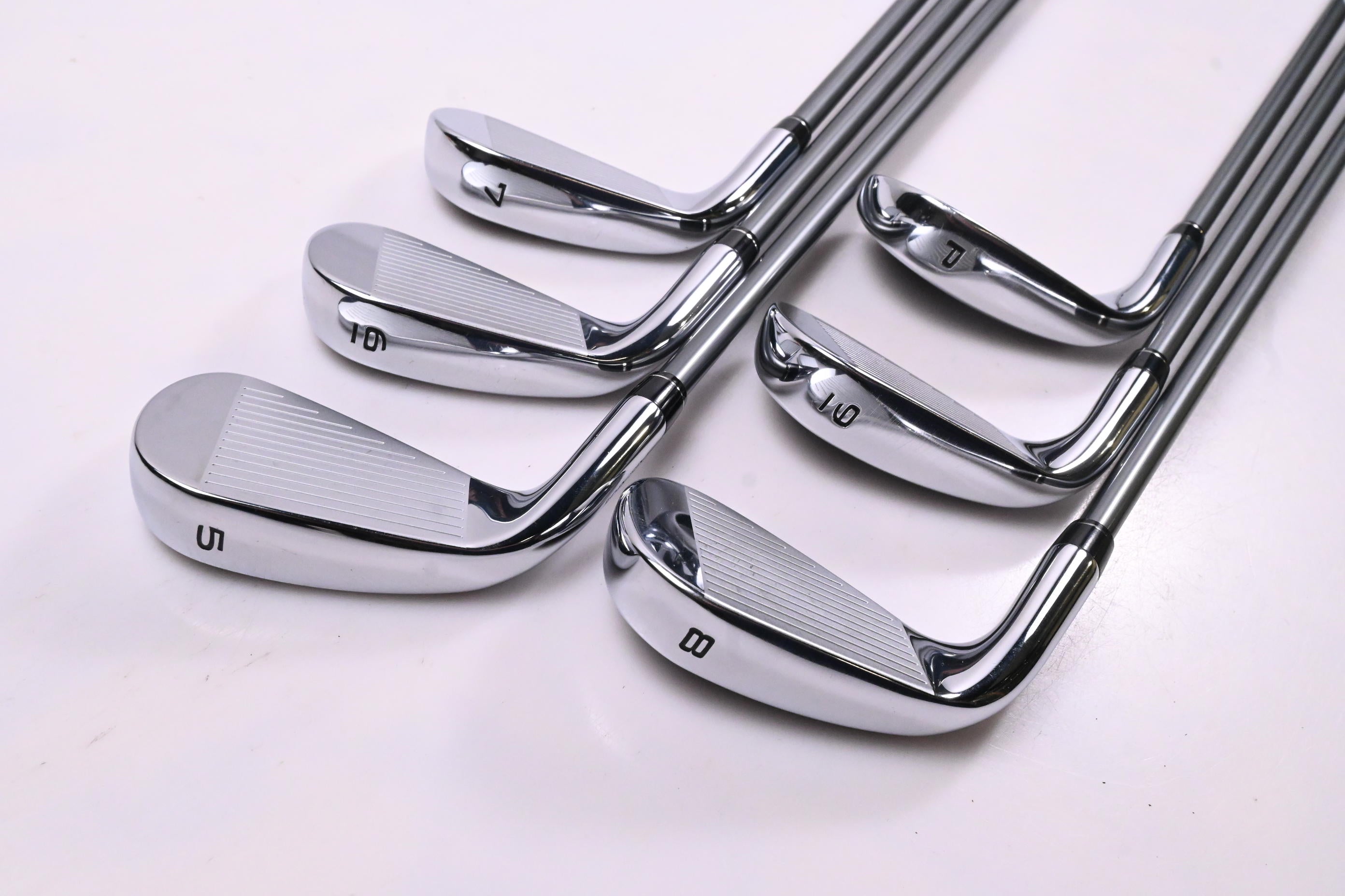 Callaway Paradym Irons / 5-PW / Regular Flex Hzrdus Gen4 Silver 65 Shafts