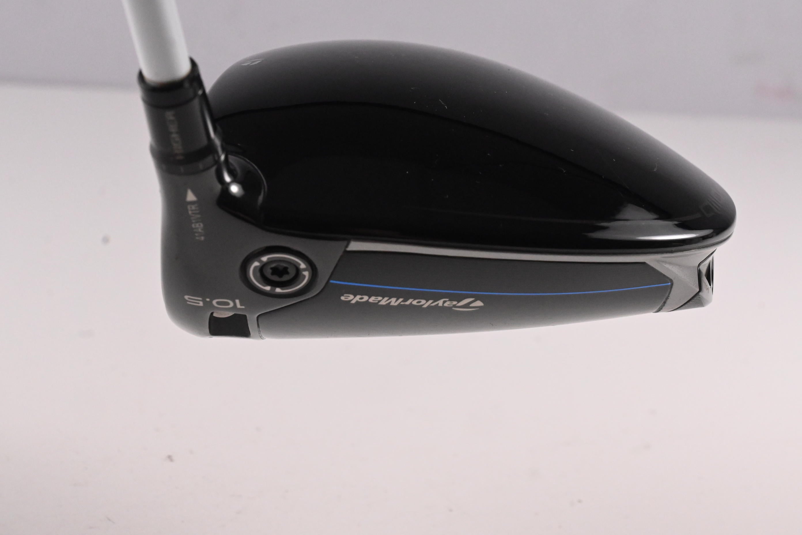 Taylormade Qi10 Max Driver / 10.5 Degree / Regular Flex Fujikura Air Speeder 45
