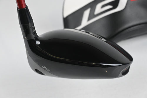Titleist GT2 Driver / 10 Degree / Stiff Flex Denali Red 50 Shaft